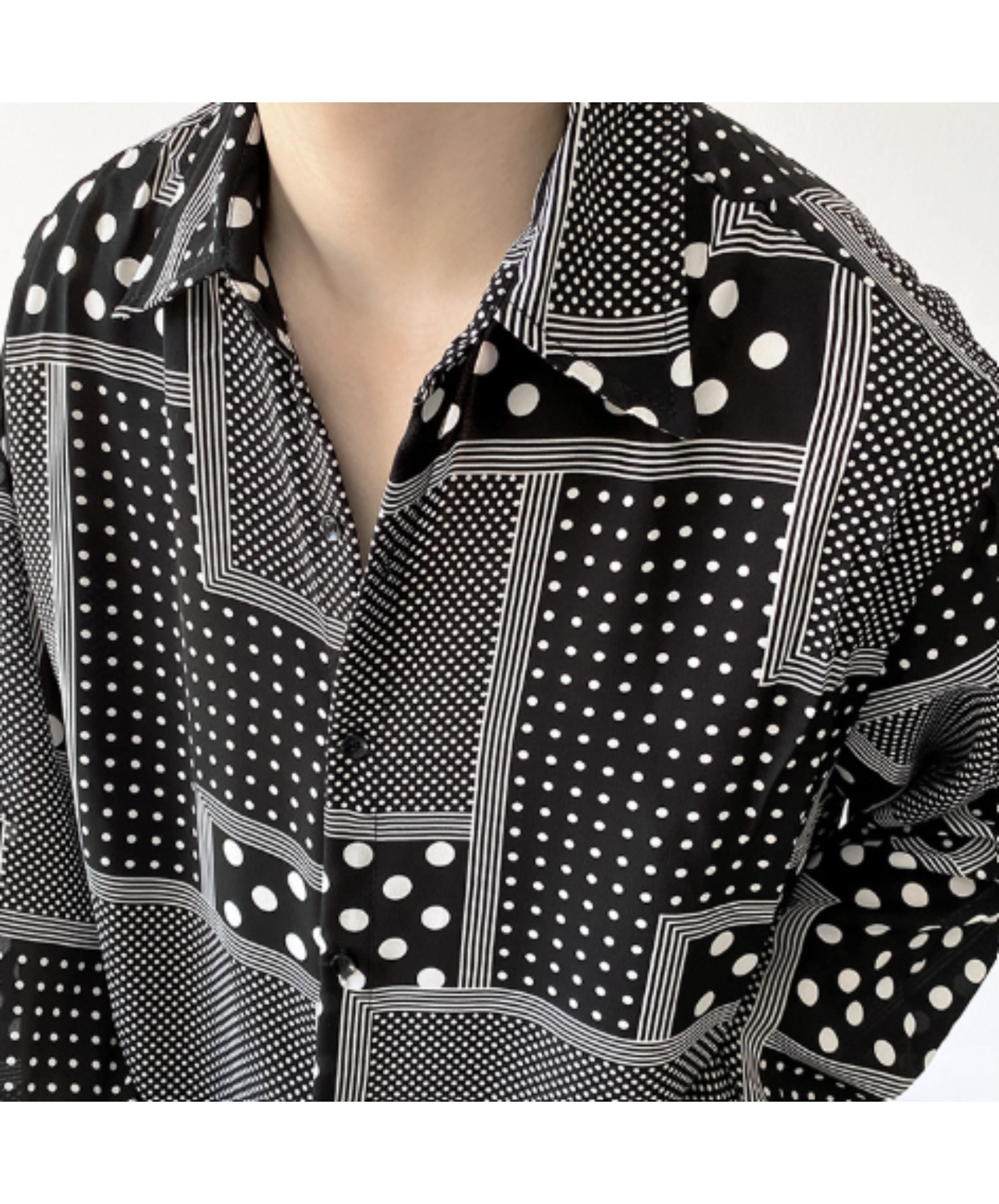 random polka-dot pattern shirt EN3074