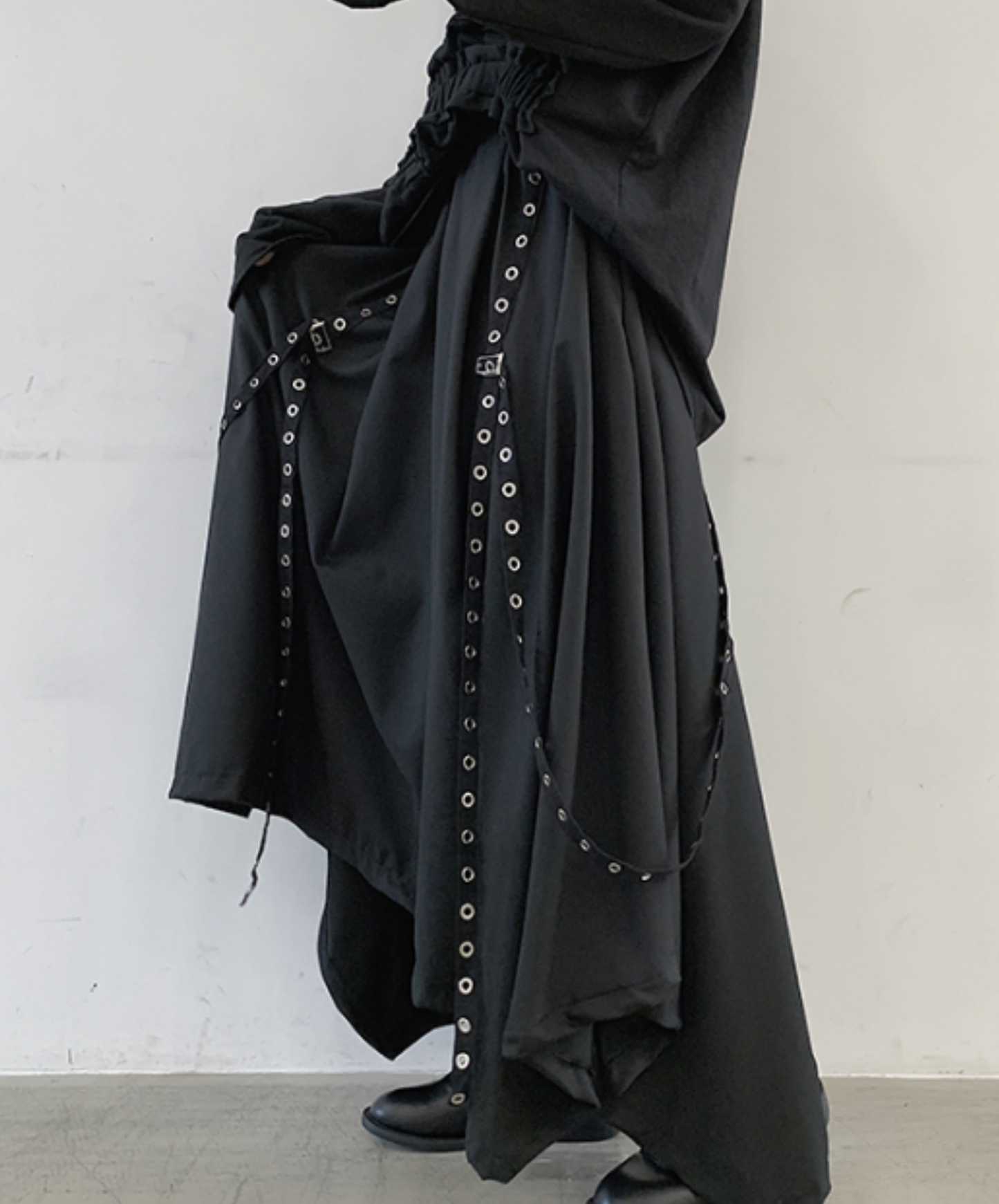 【style89】dark mode outfit set EN2699（sweatshirt + pants set）