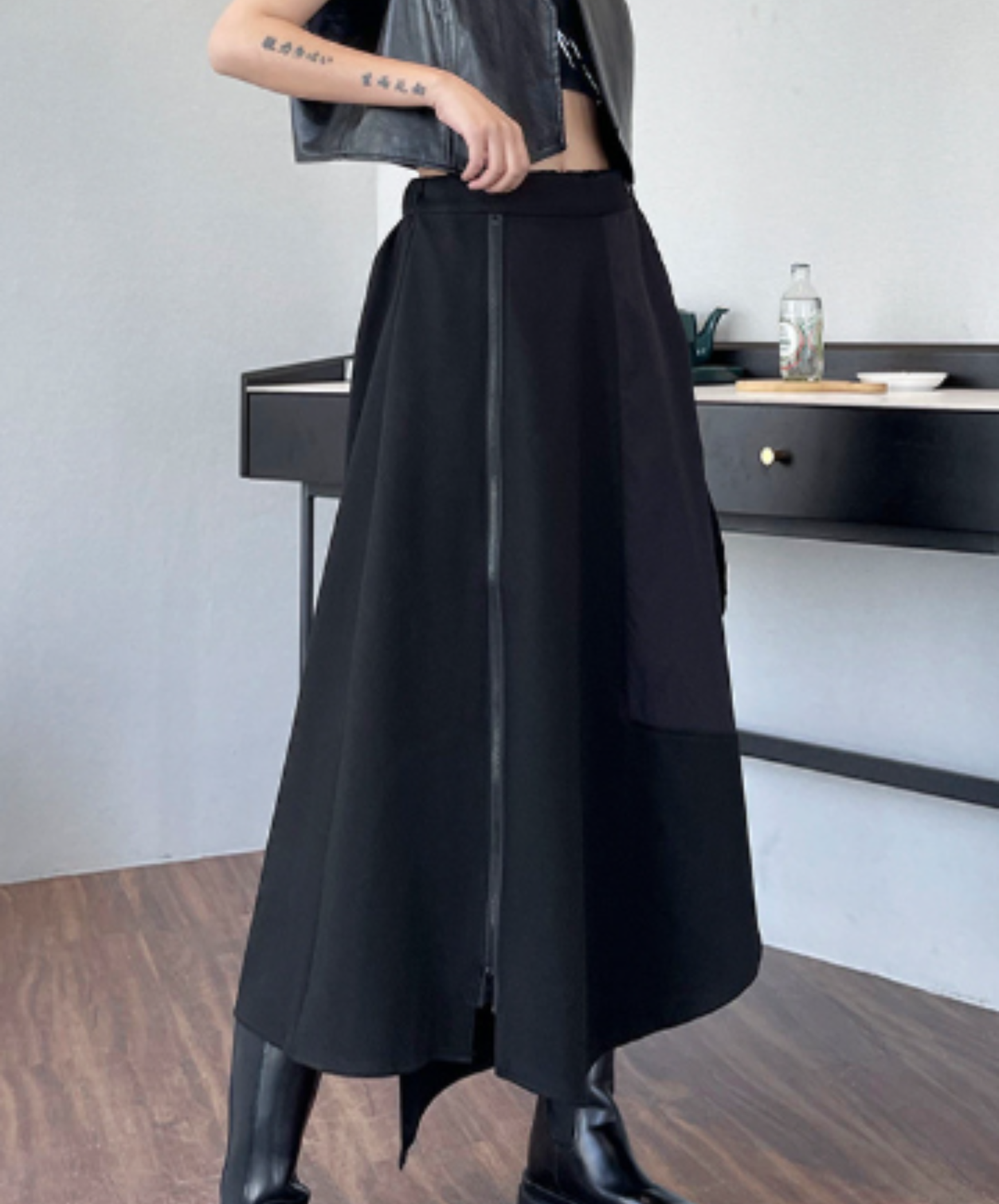 dark asymmetrical layered-look zip-line skirt EN3169