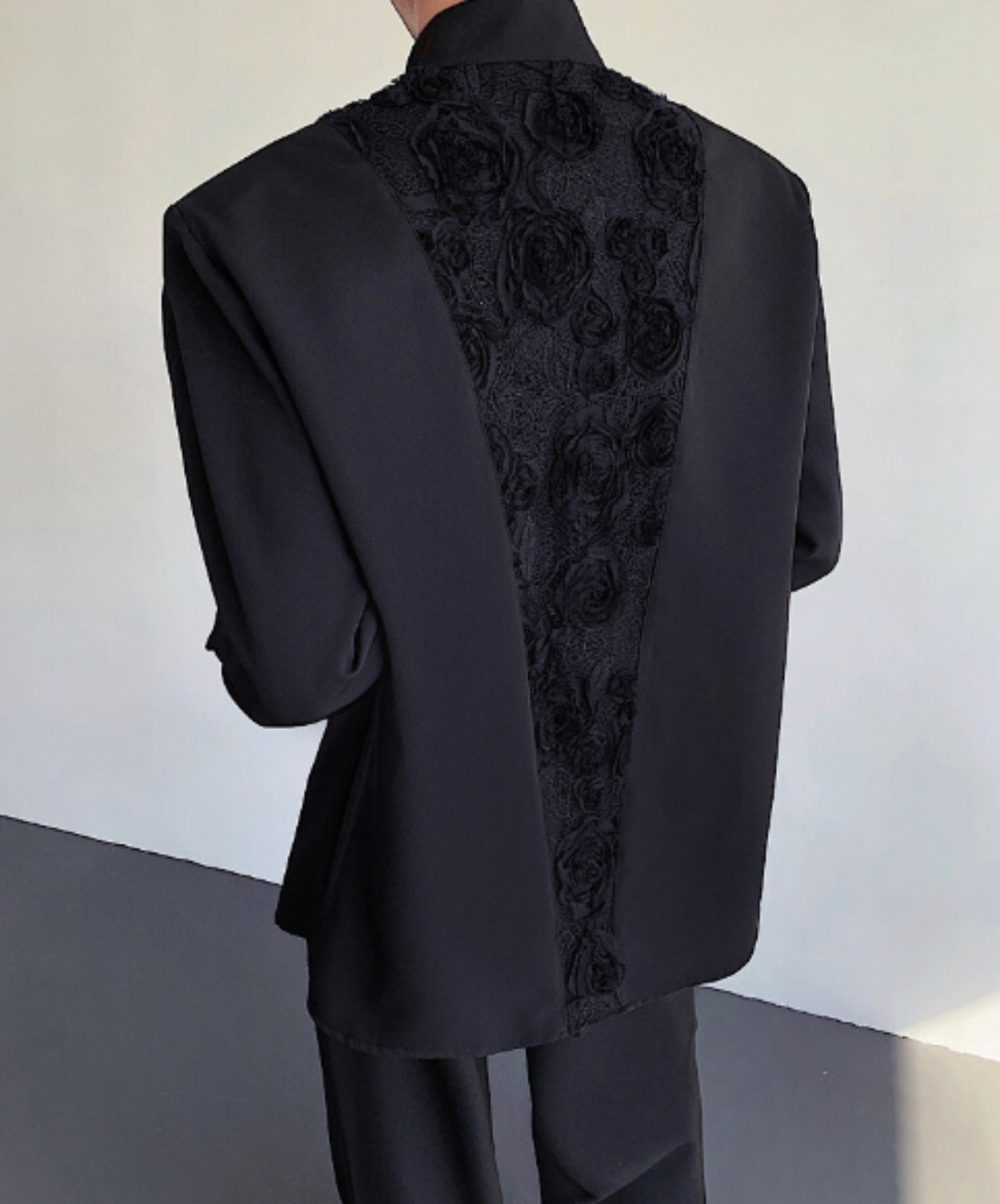 v-neck with 3d rose embroidery shirt EN3022