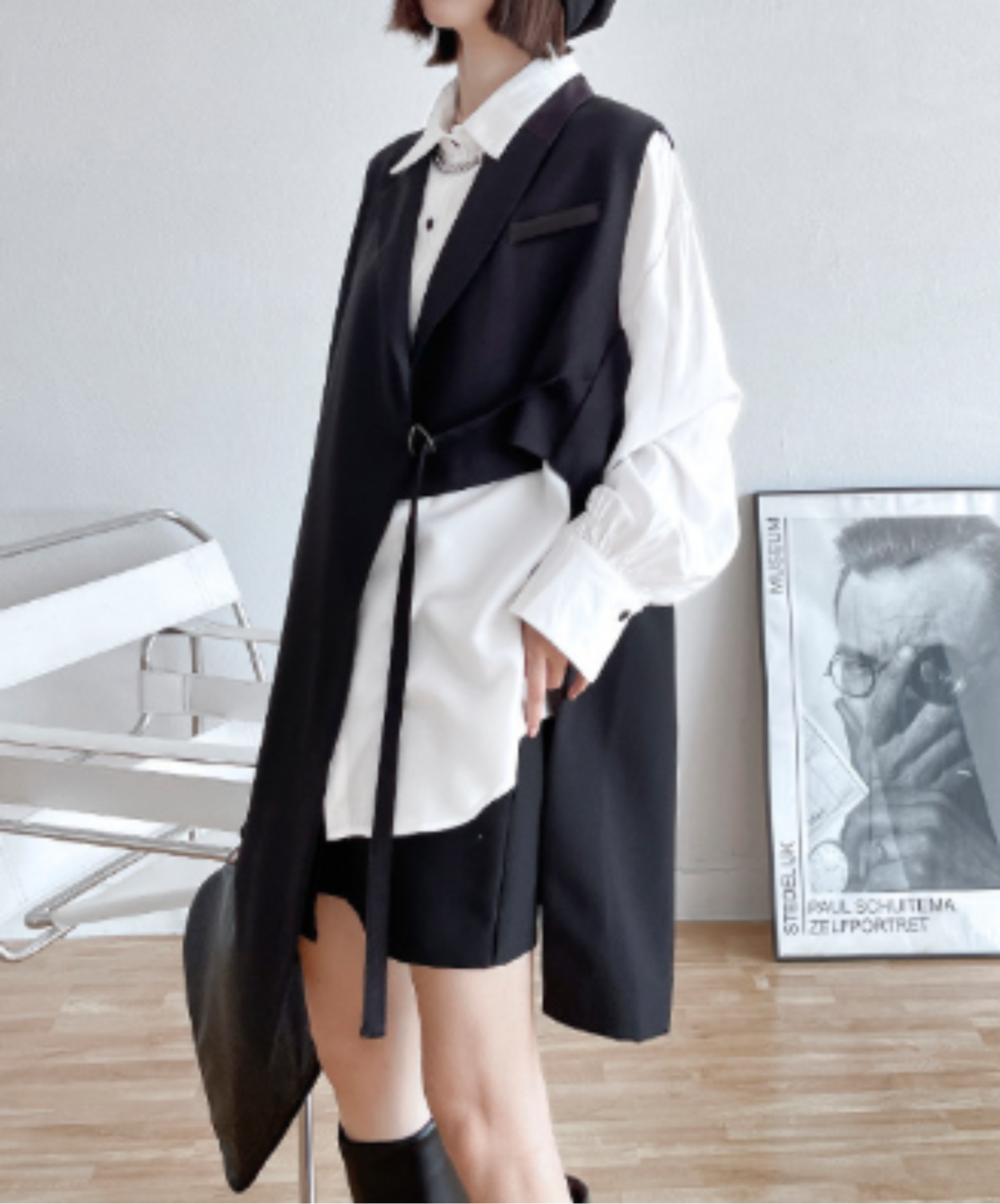 dark artistic and irregular designs vest EN2981