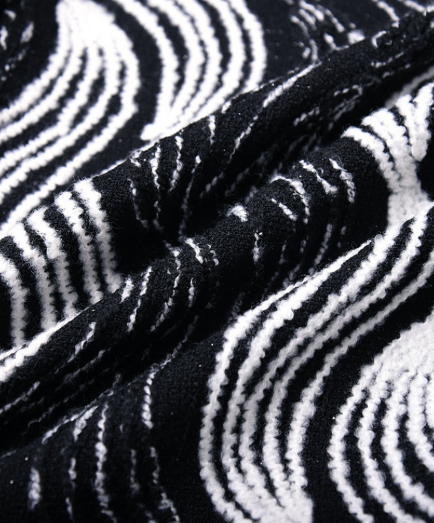 monotone wave design coat EN2574