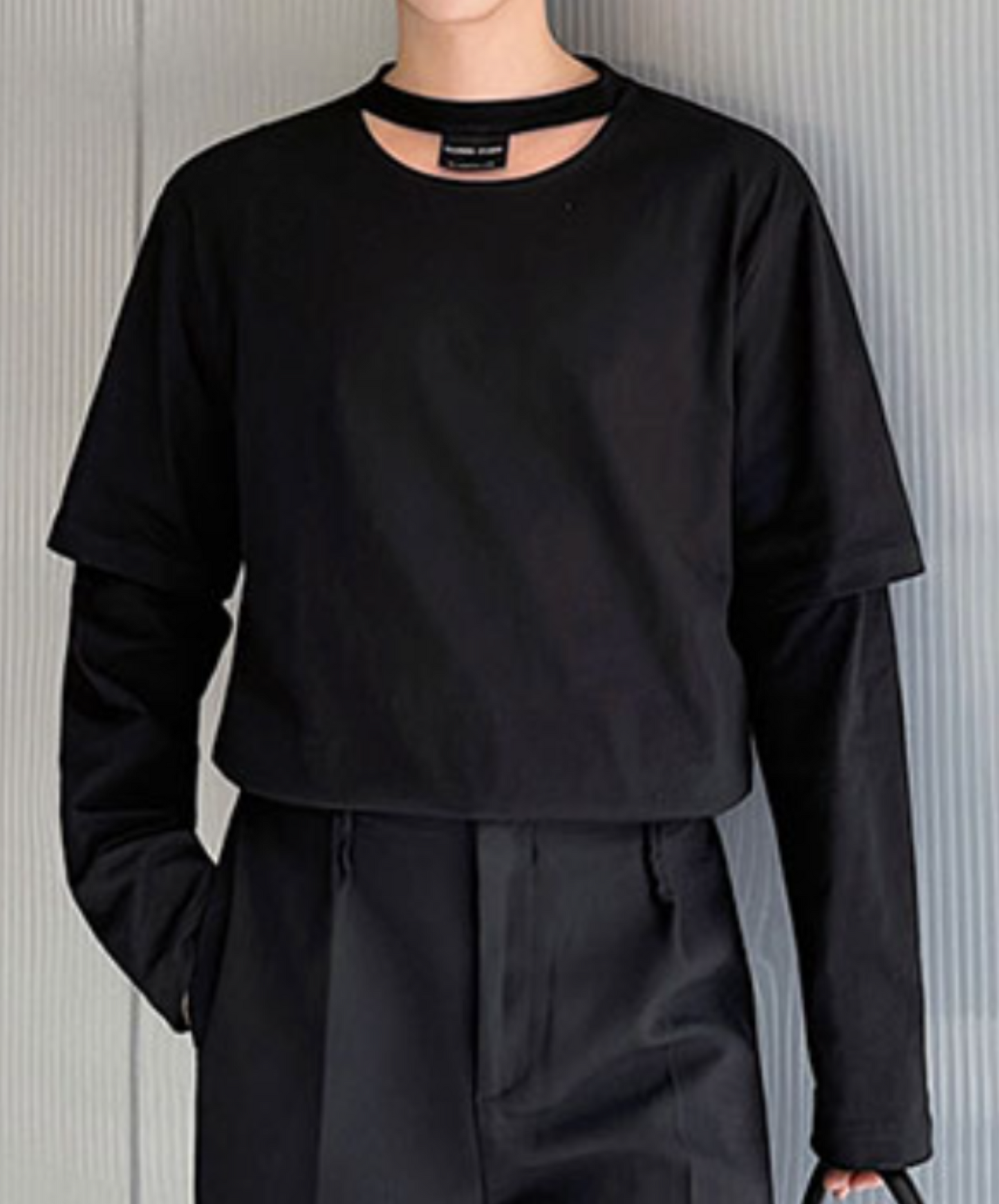 crescent hole layered style long t-shirt EN1804