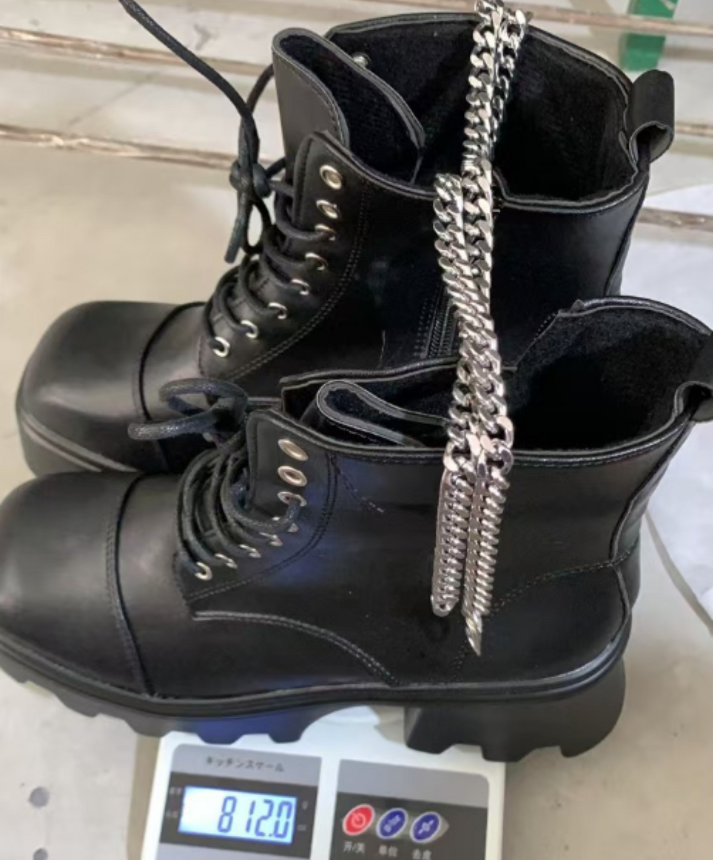 wrap around chain zip up boots EN2002