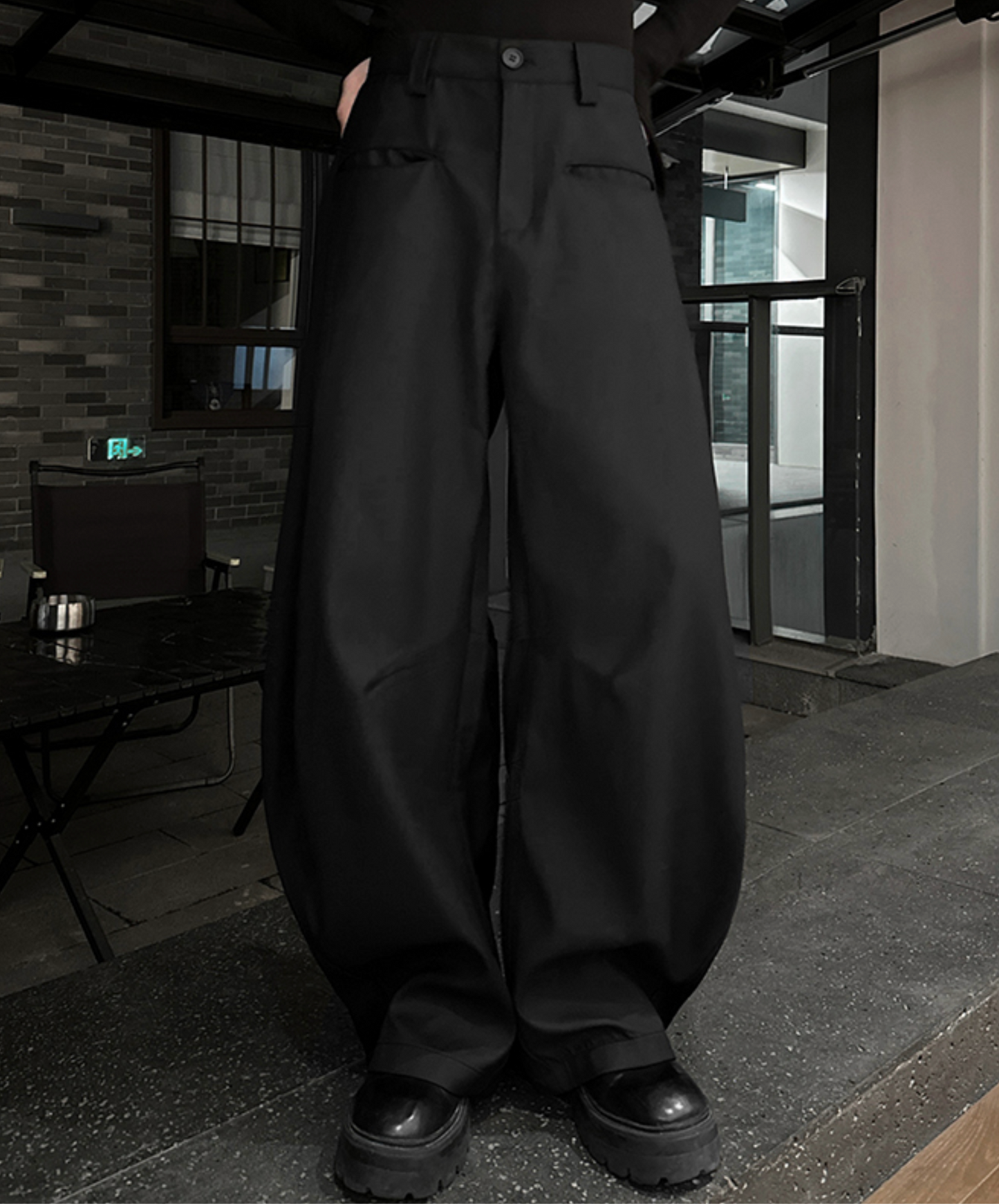 unisex clean silhouette wide pants EN2491
