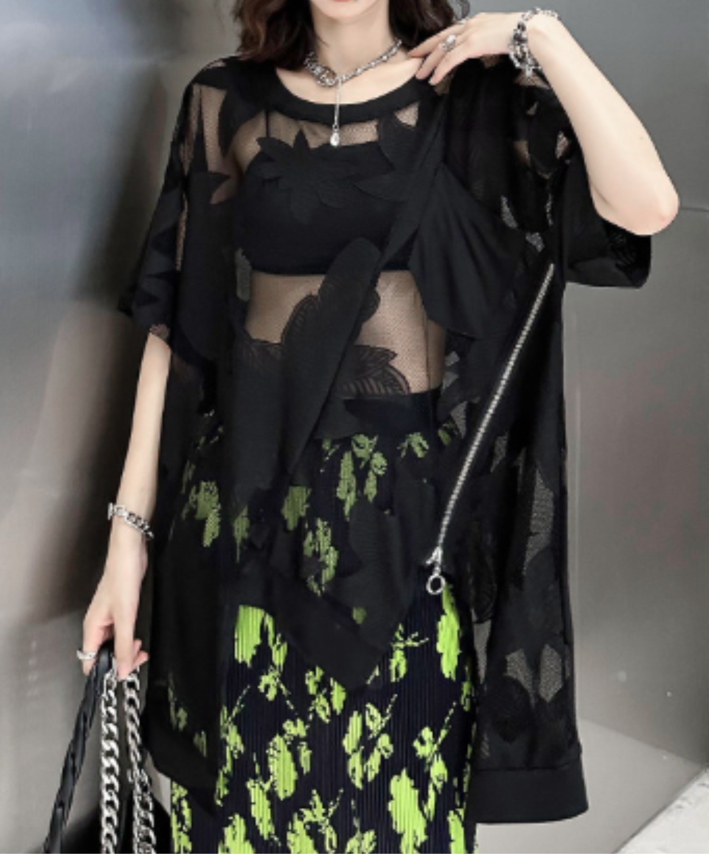 dark heavy jacquard asymmetrical t-shirt EN2984
