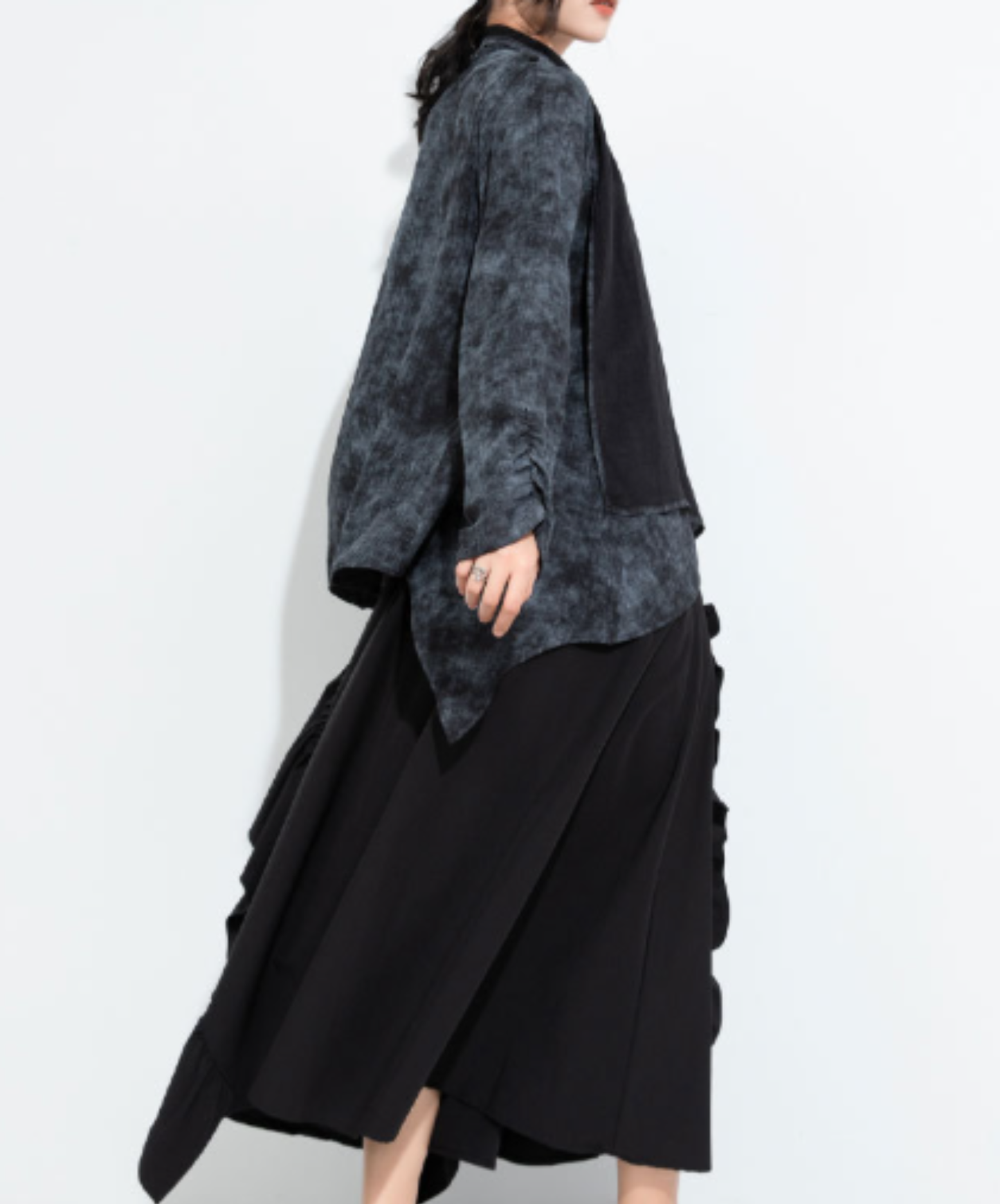 Irregular pattern, lightweight cardigan EN3075