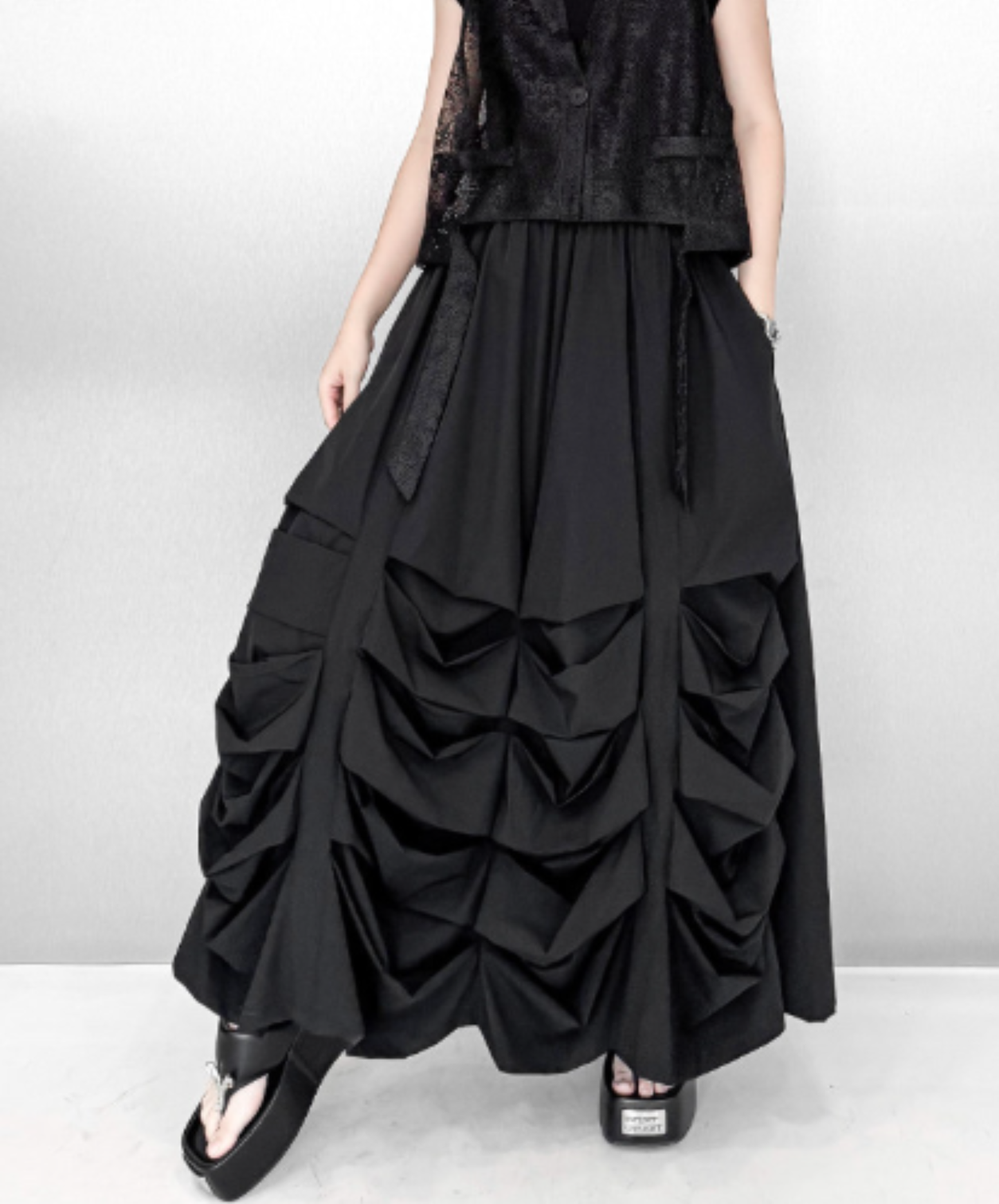 dark voluminous drape skirt EN3019