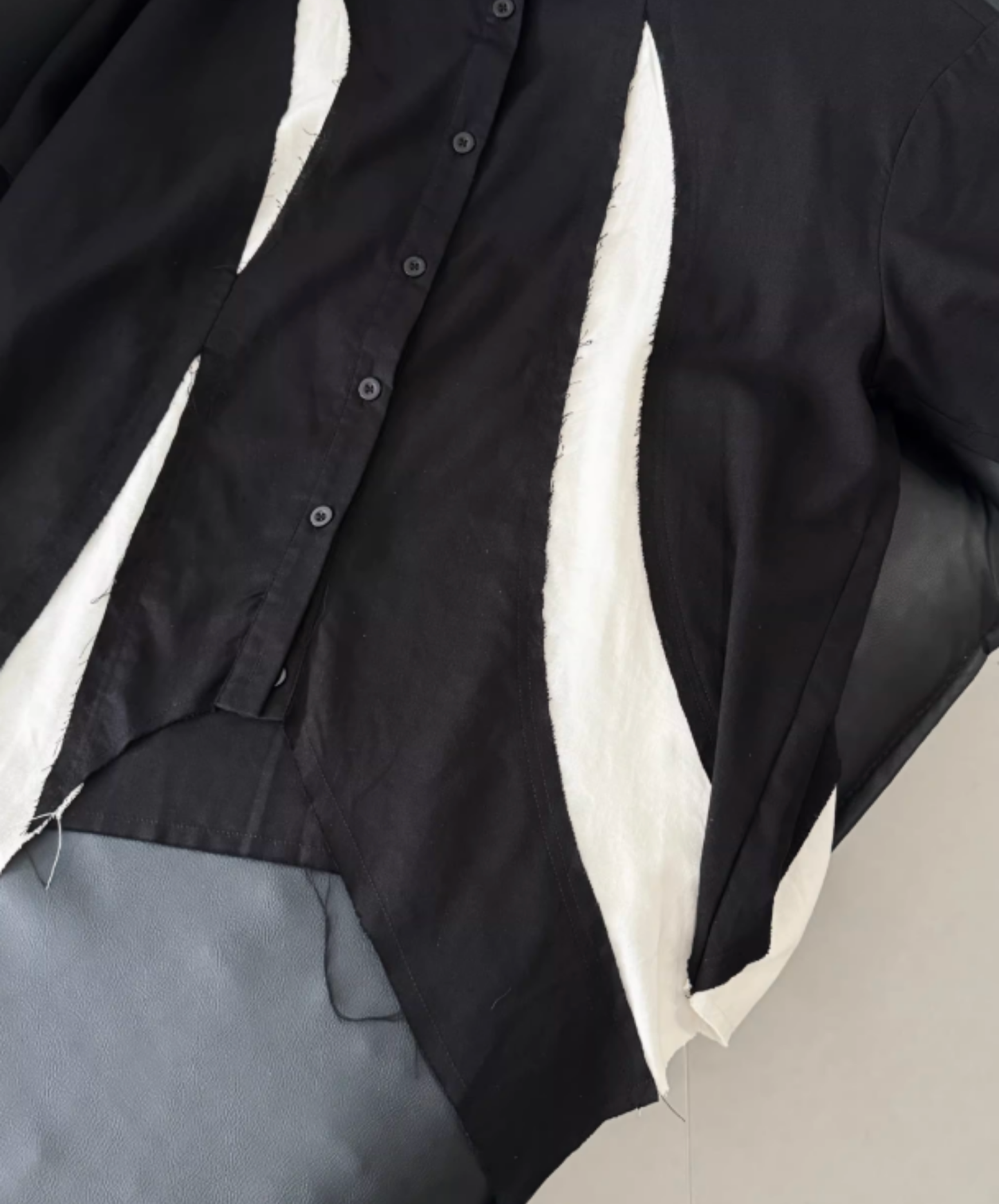 dark Irregular color block short-sleeved shirt EN2809