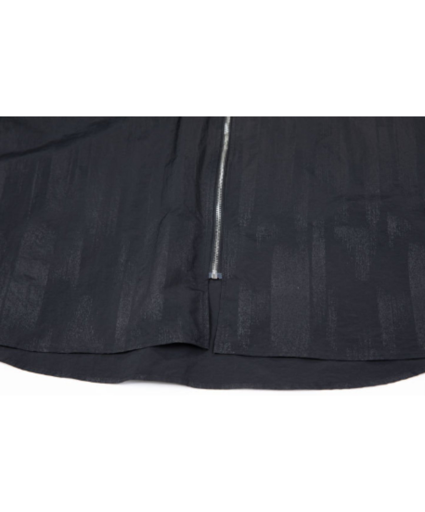 poncho-style design with a zipper hoodie EN3063