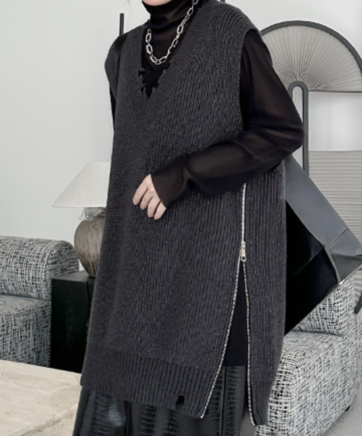 loose-fitting v-neck top side zips sweater EN3155