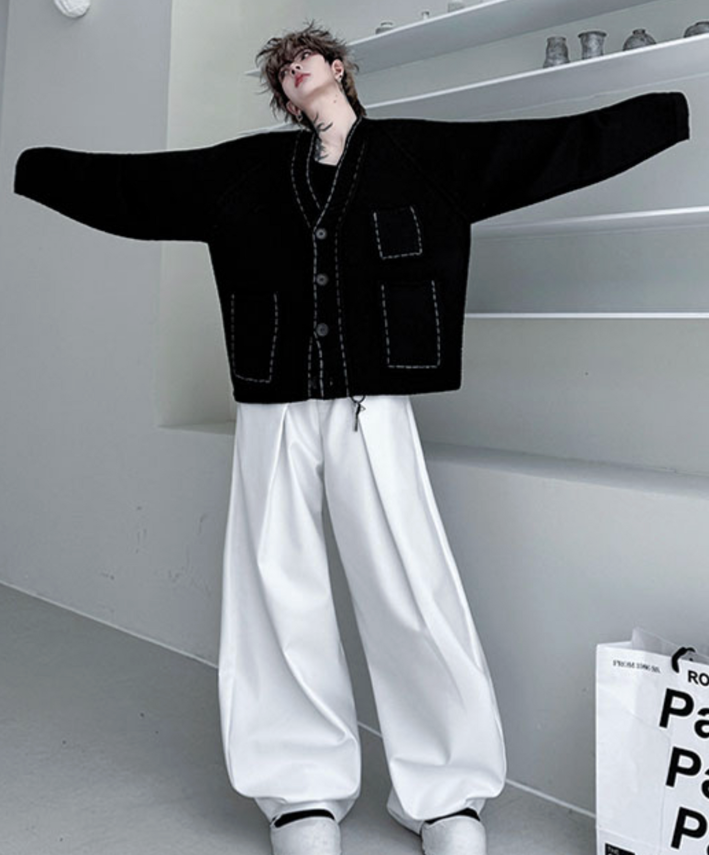 -neck with unique stitching cardigan EN2525