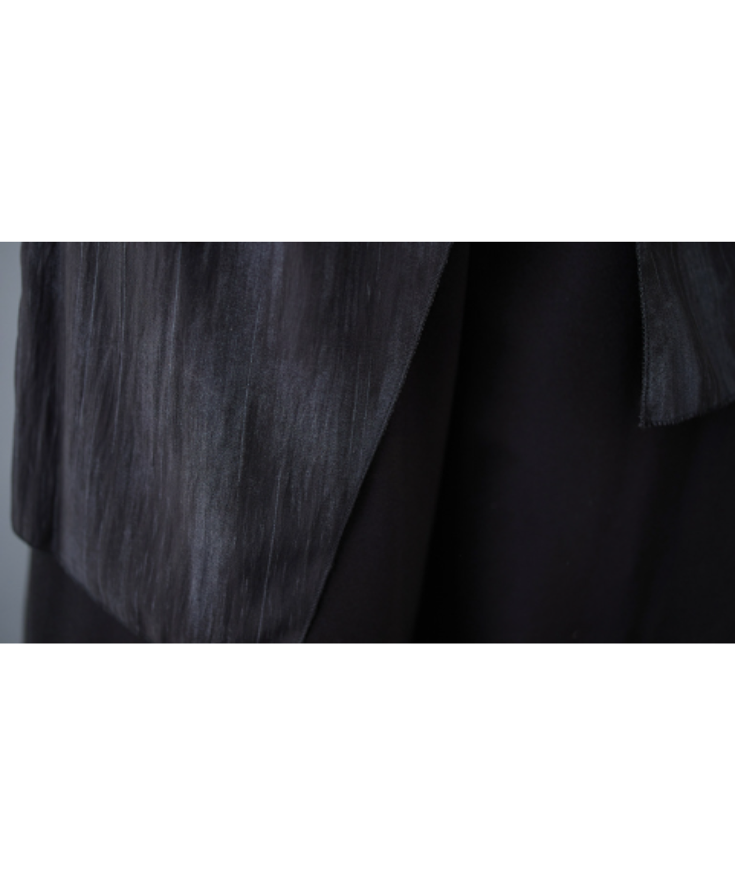 dark asymmetrical and loose-fitting shirt EN3040