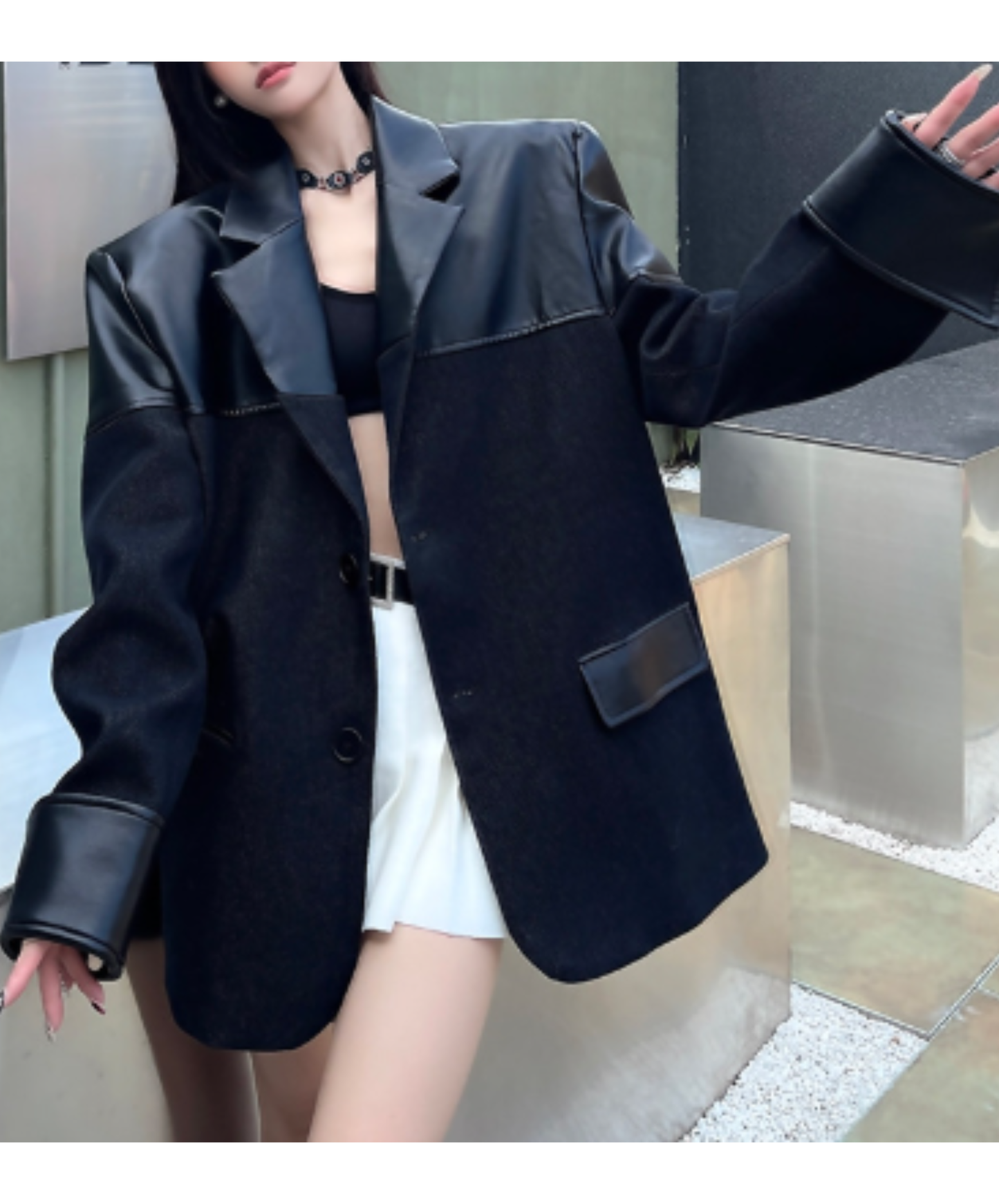 oversized fit with mixed-material paneling jacket EN3163