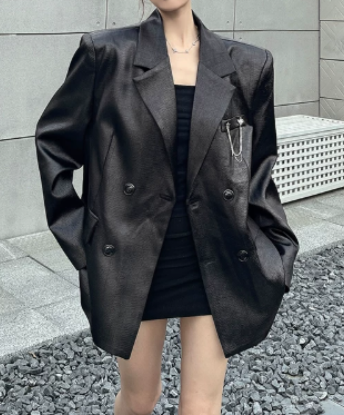 square silhouette chain embellishment jacket EN3199