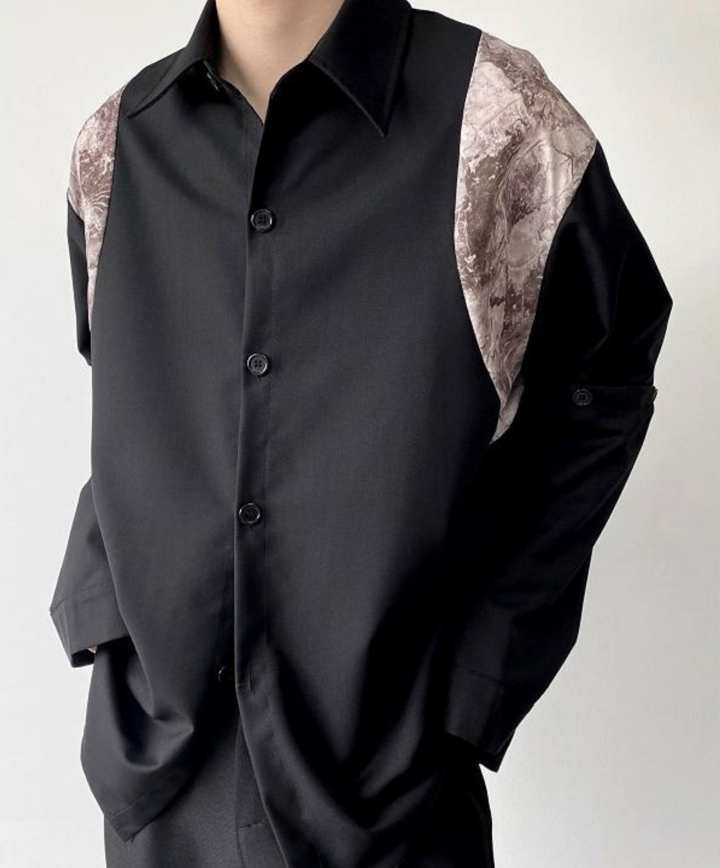 dark removable sleeves shirt EN1065