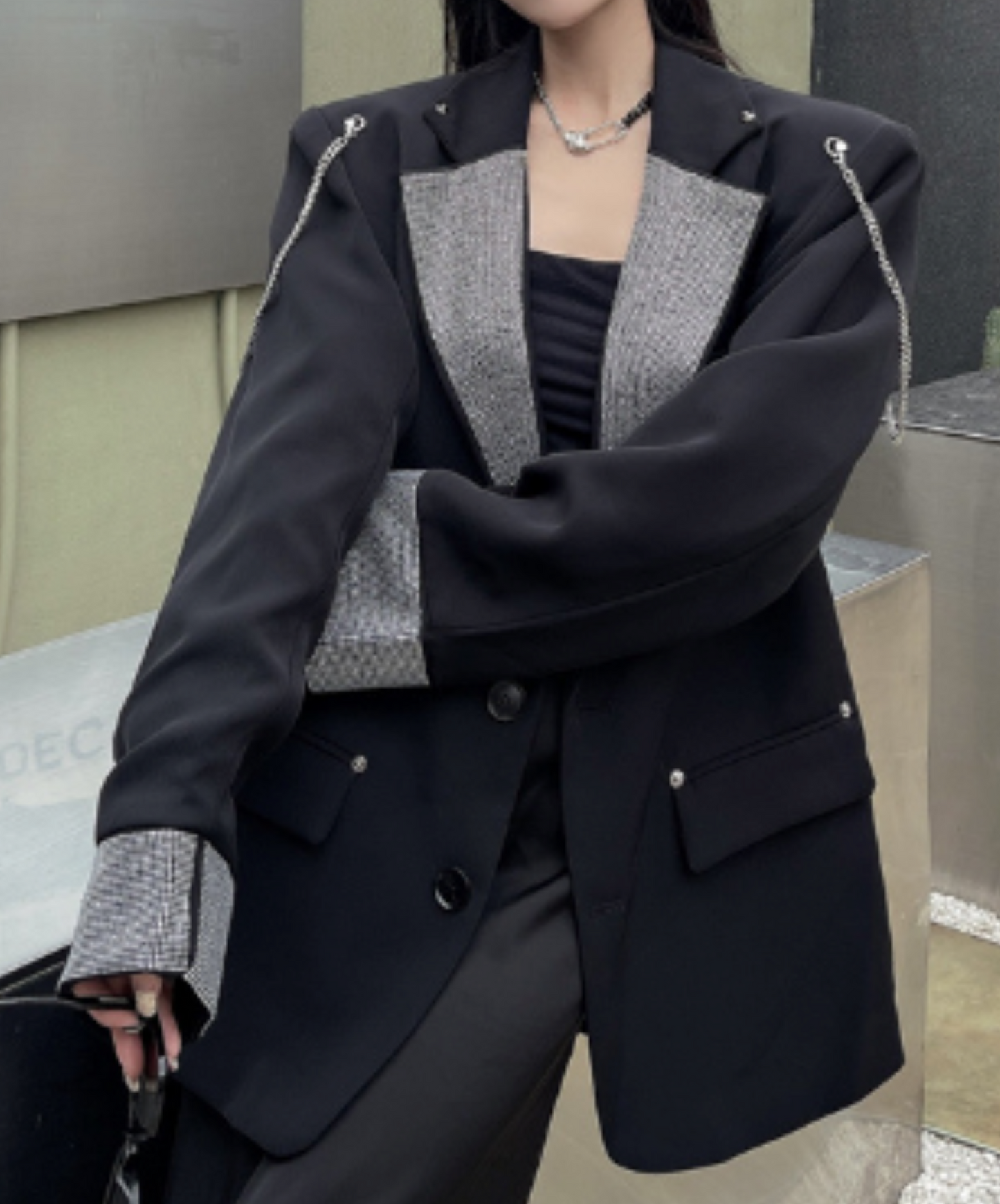 metallic-like chain decoration jacket EN1985