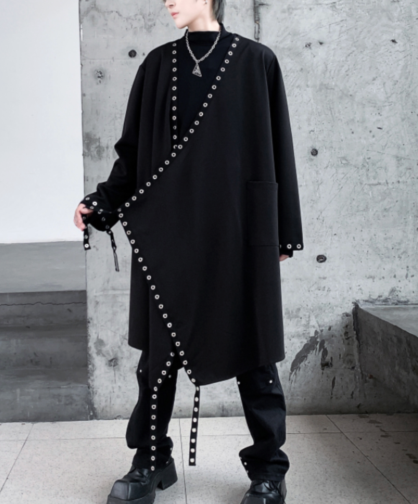 metal hole line decoration long shirt EN2786