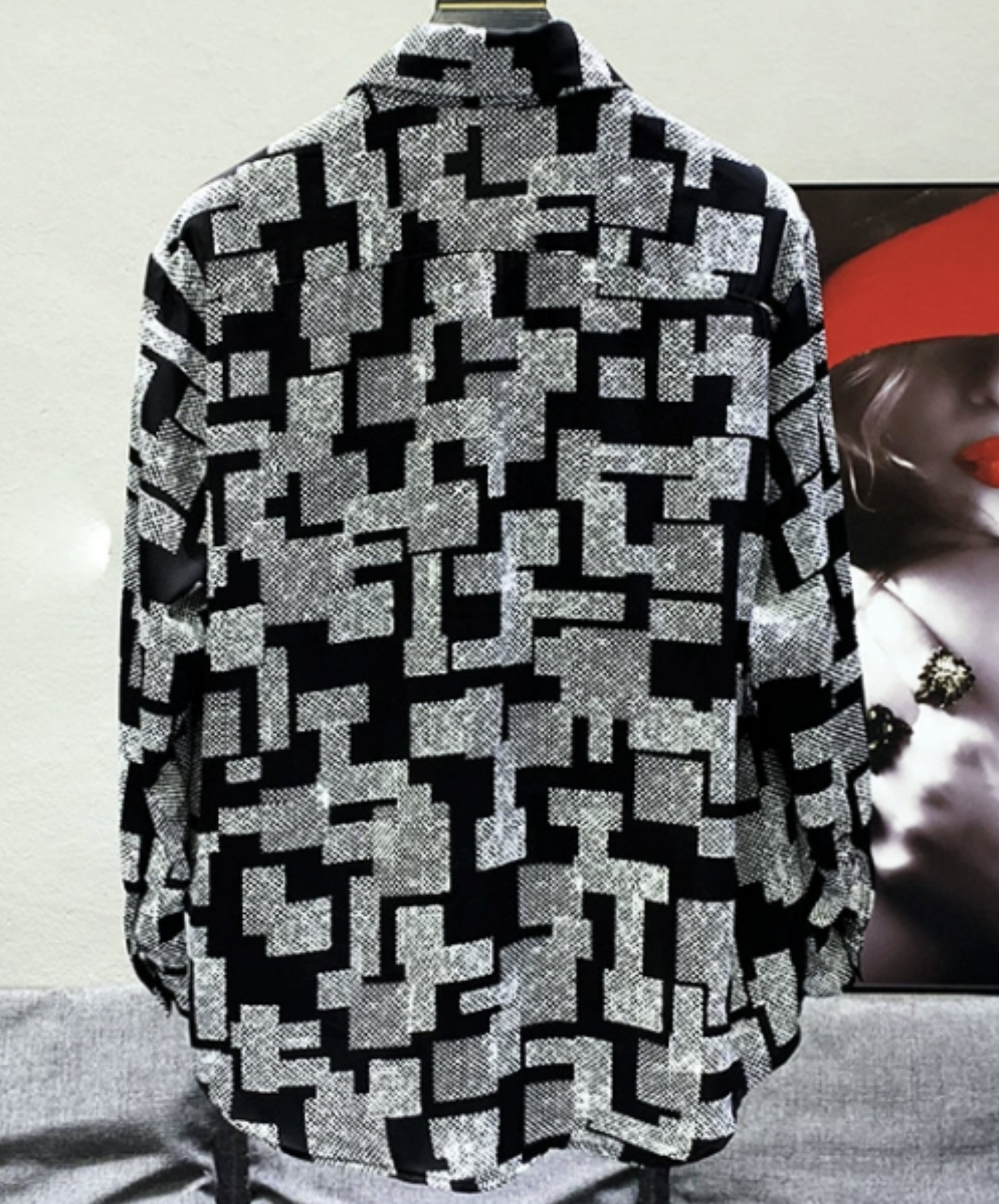 monotone block pattern shirt EN990