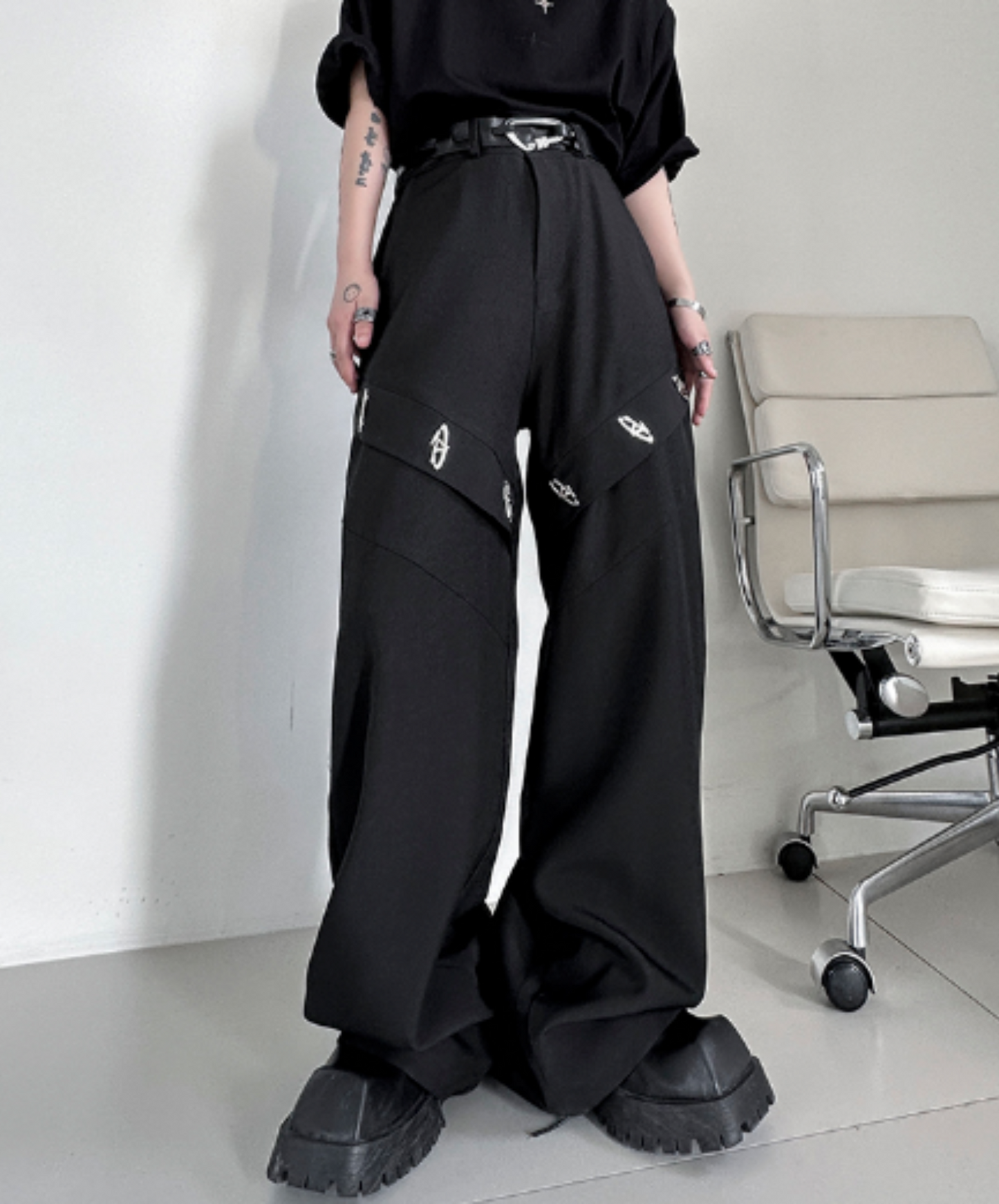 dark metal decorative lines wide pants EN2000