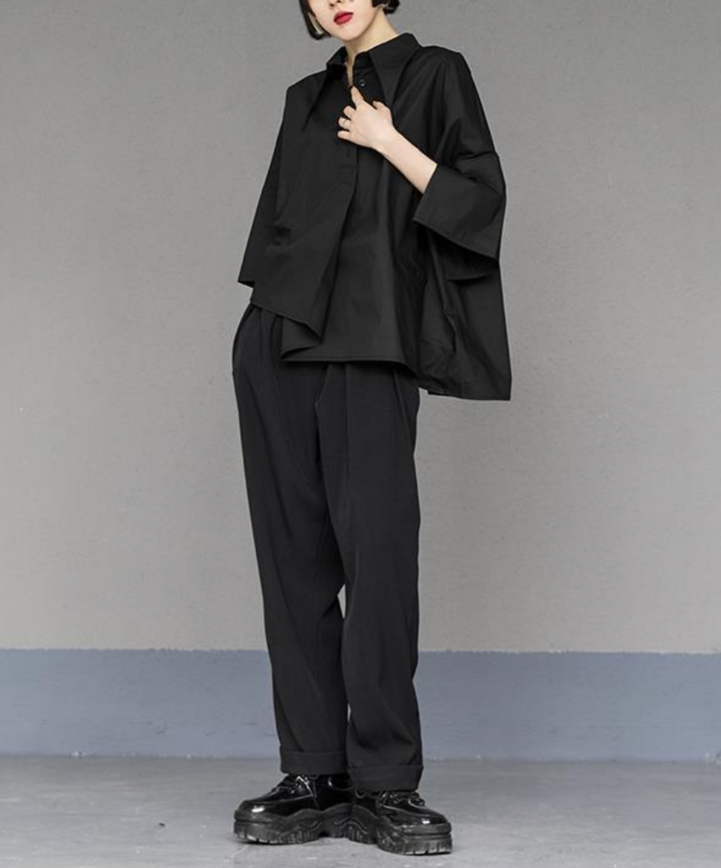 dark asymmetric tuck drape shirt EN2141