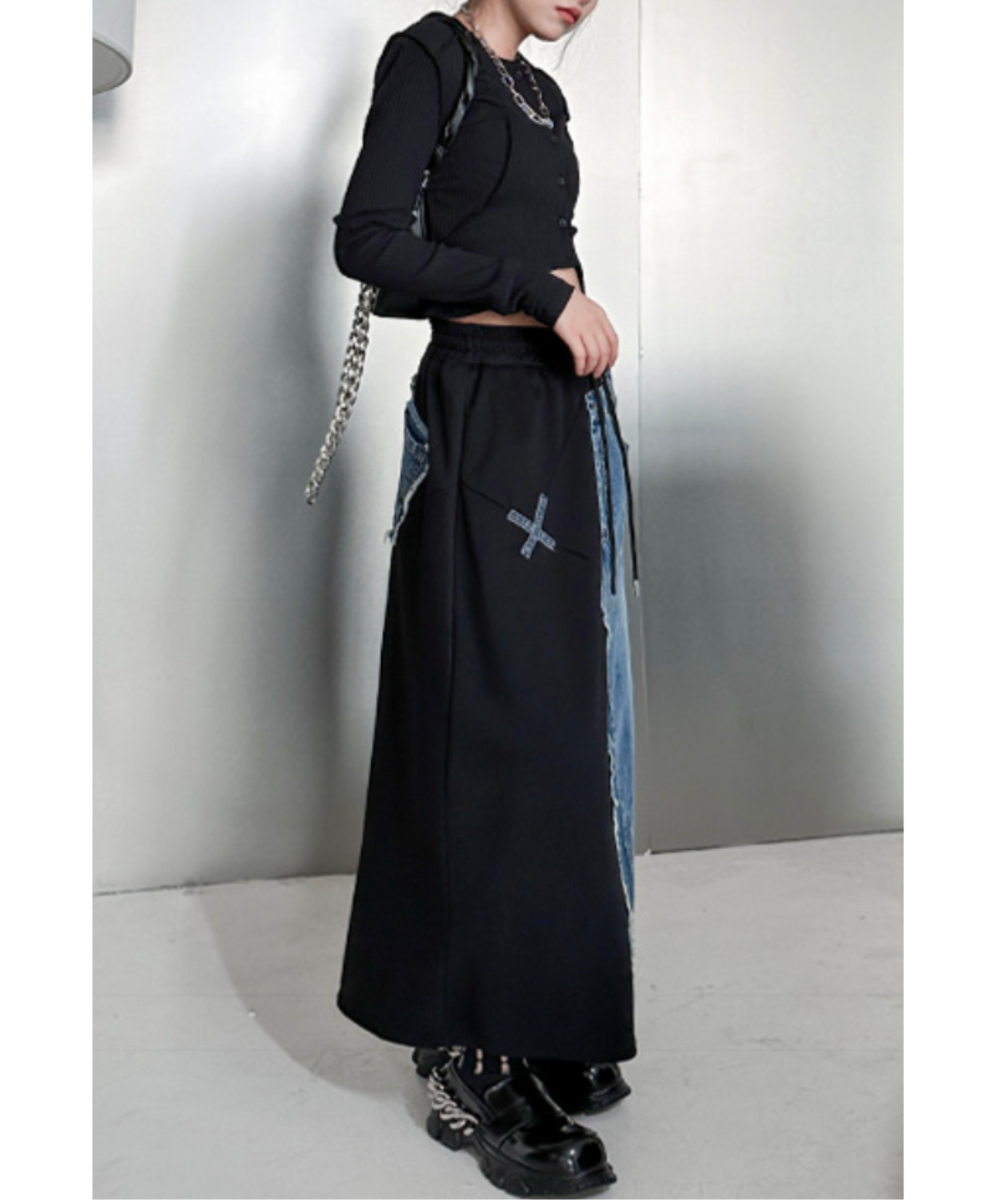 mixed material asymmetric skirt EN2276