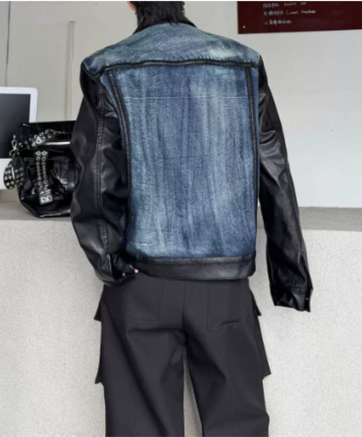 gradient mixed-material paneling jacket EN3240