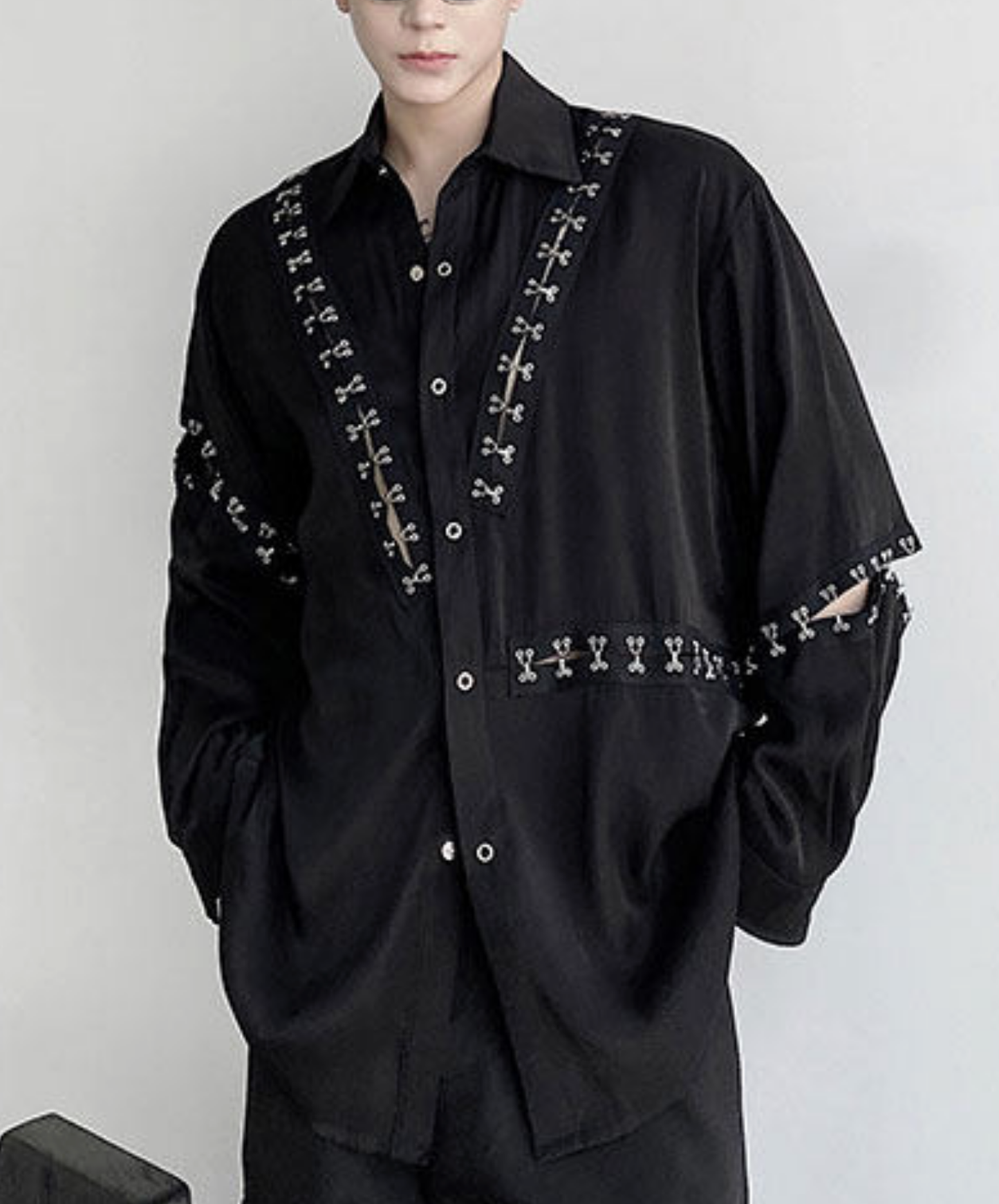 dark metal parts patchwork design shirt EN2782