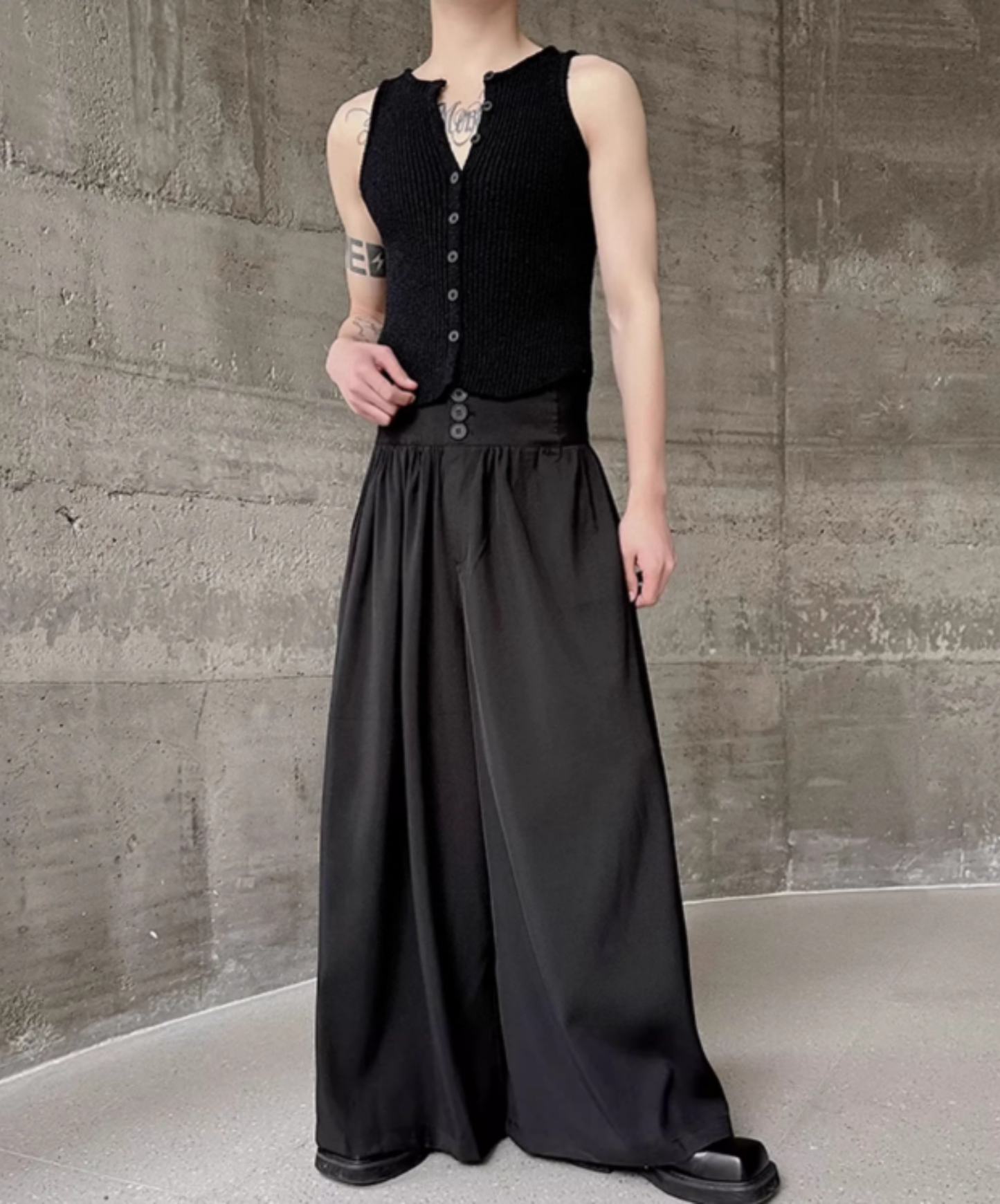 dark wide silhouette pants EN1855