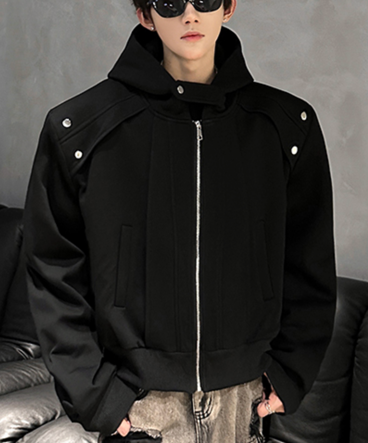 thick short length hoodie EN2492