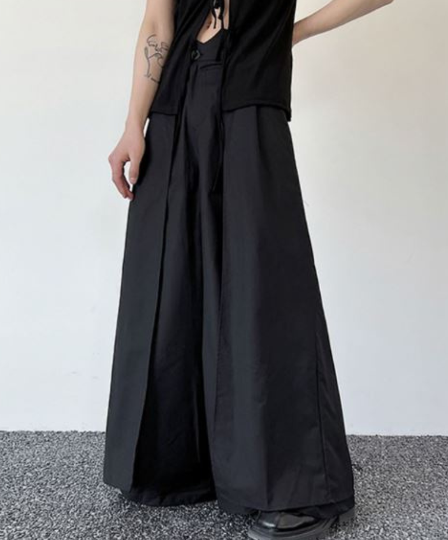 【style105】dark mode outfit set EN3059（vest + t-shirt + pants set）