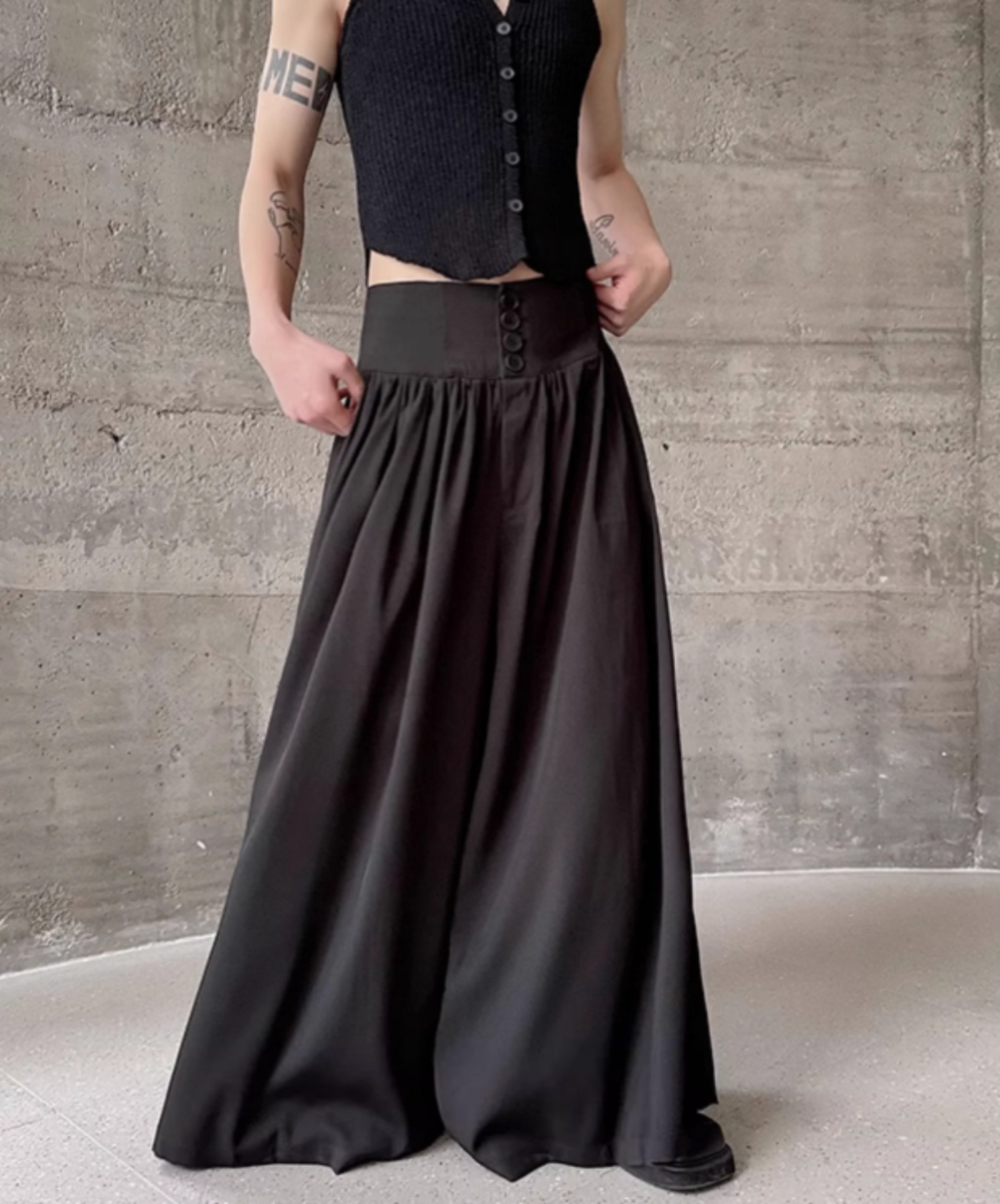 dark wide silhouette pants EN1855