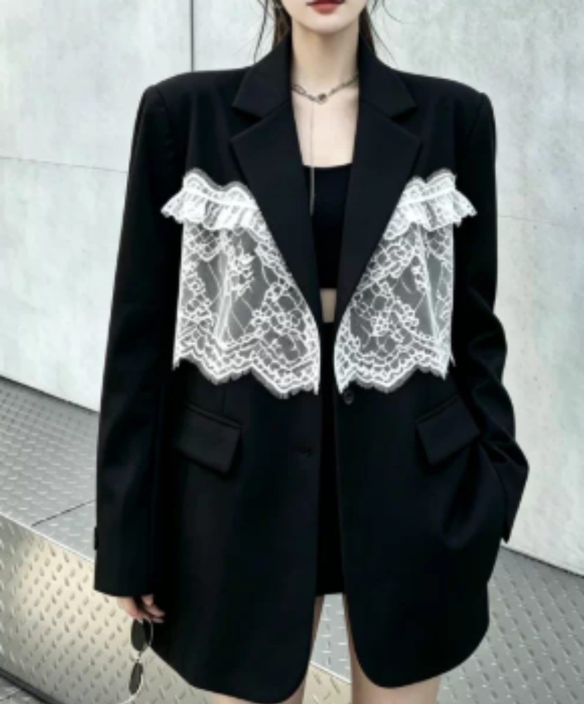 panelled design with a lace bow tie jacket EN3166