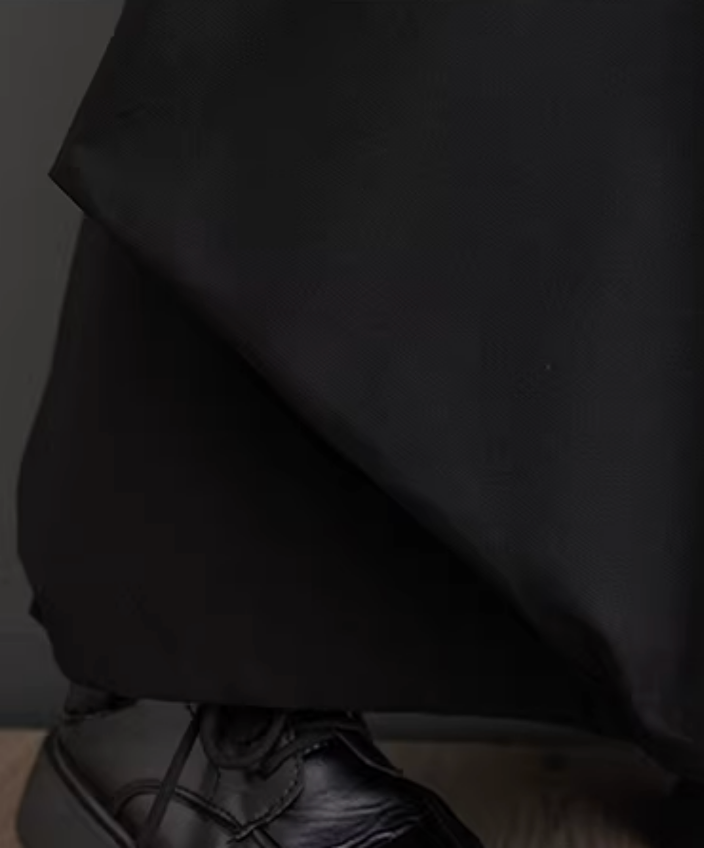 dark lantern drape wide pants EN2834