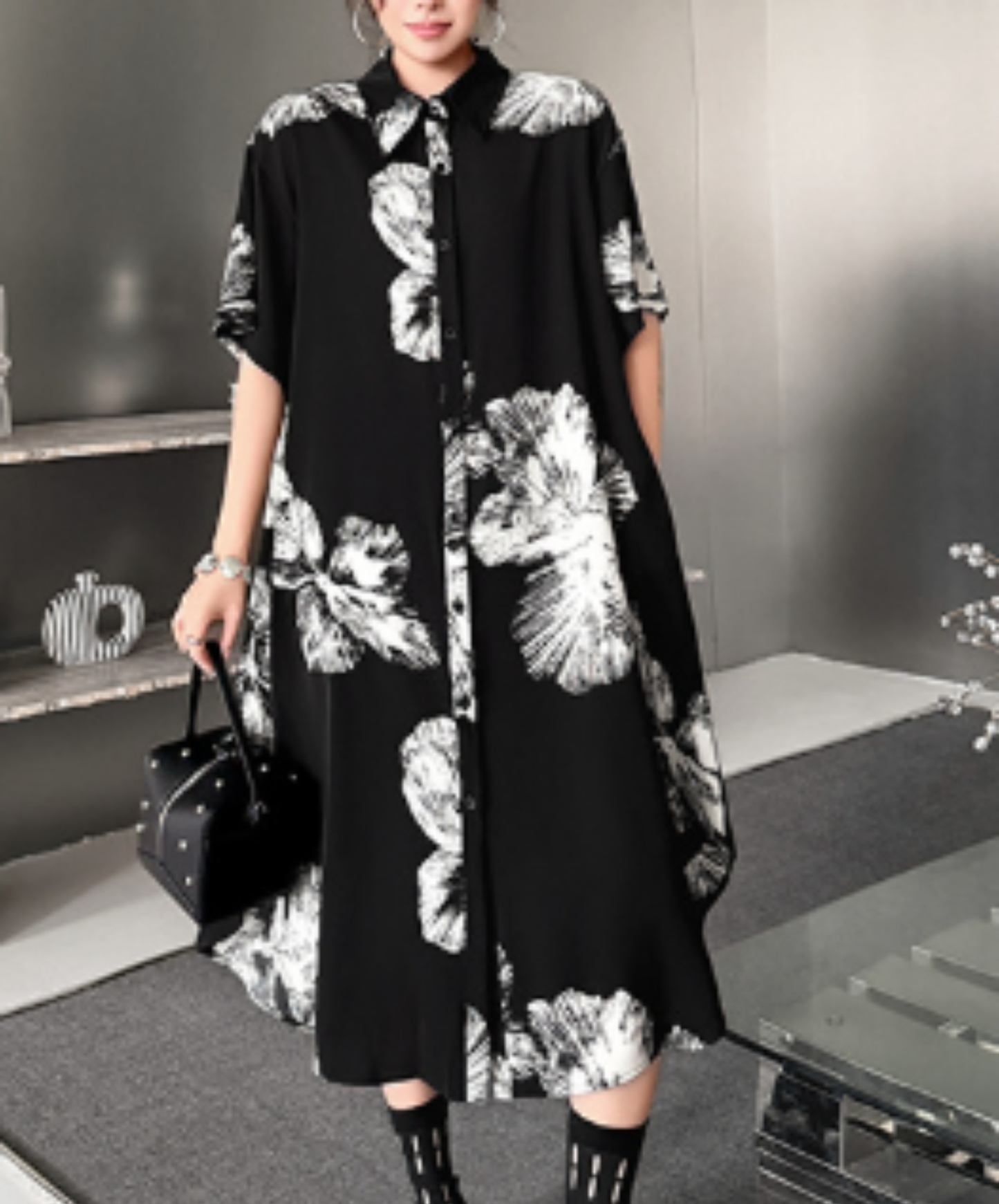dark retro print relaxed fit long shirt EN2986