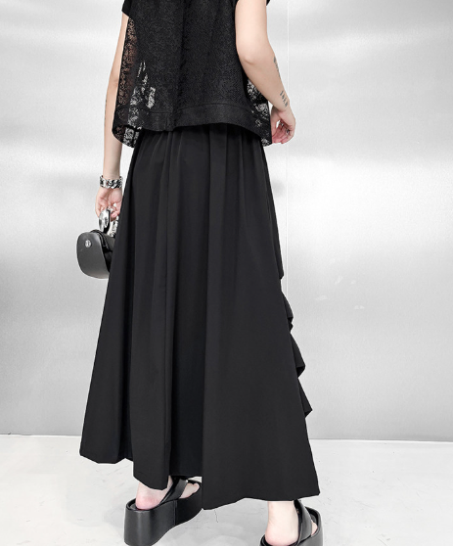 dark voluminous drape skirt EN3019