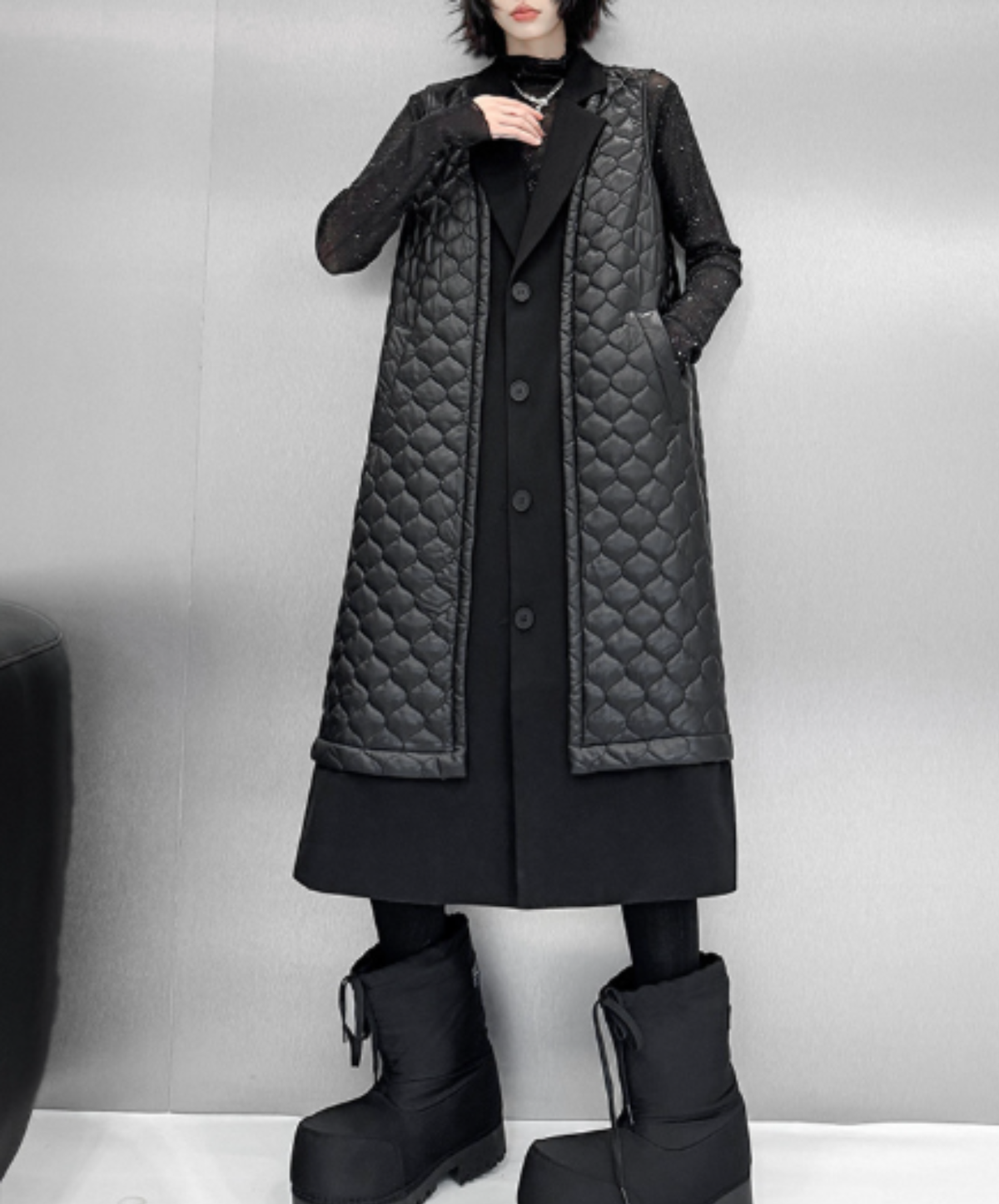 quilted-pattern lapel panel vest  EN3200
