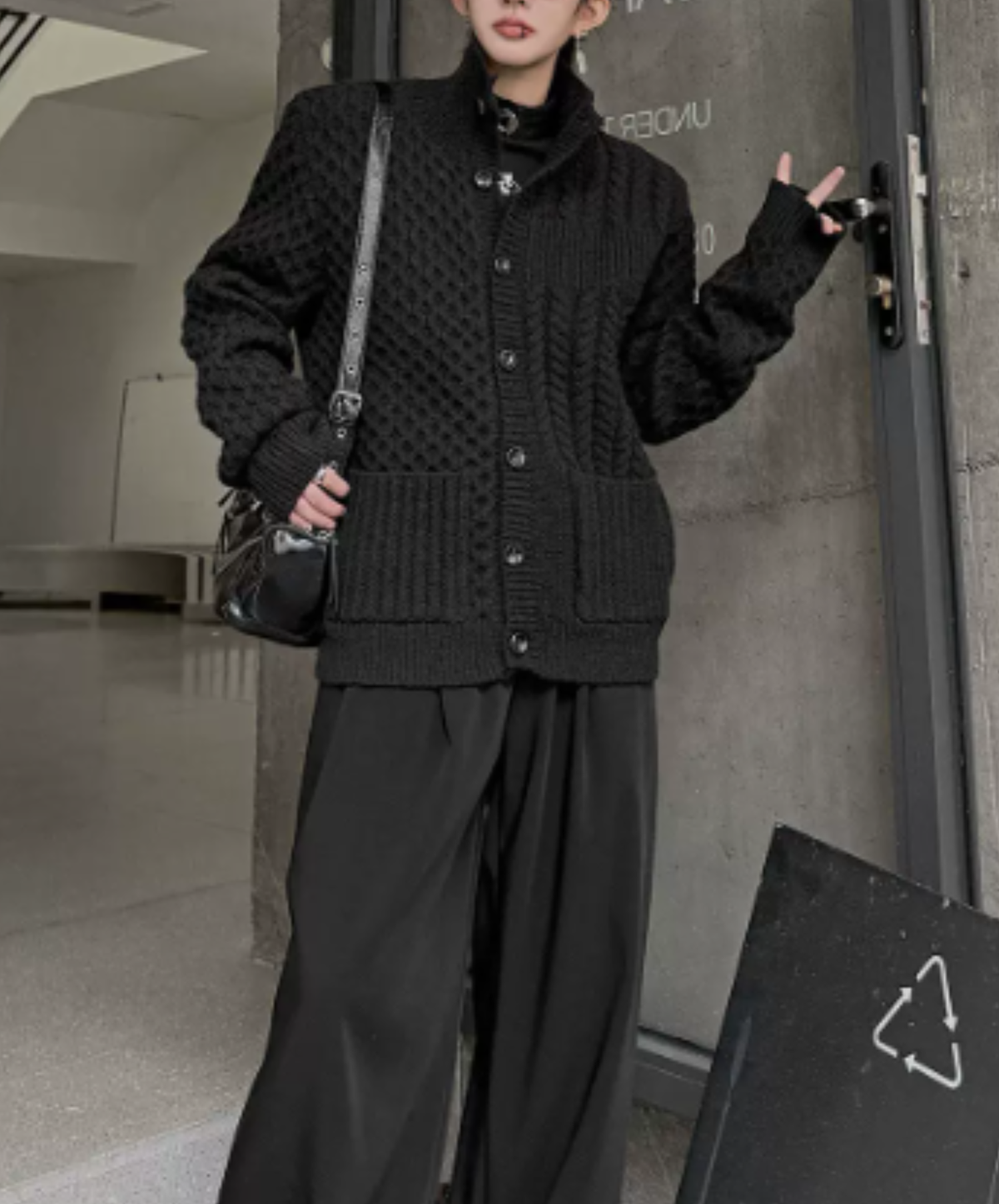 high-neck raised-relief knitting cardigan EN3256
