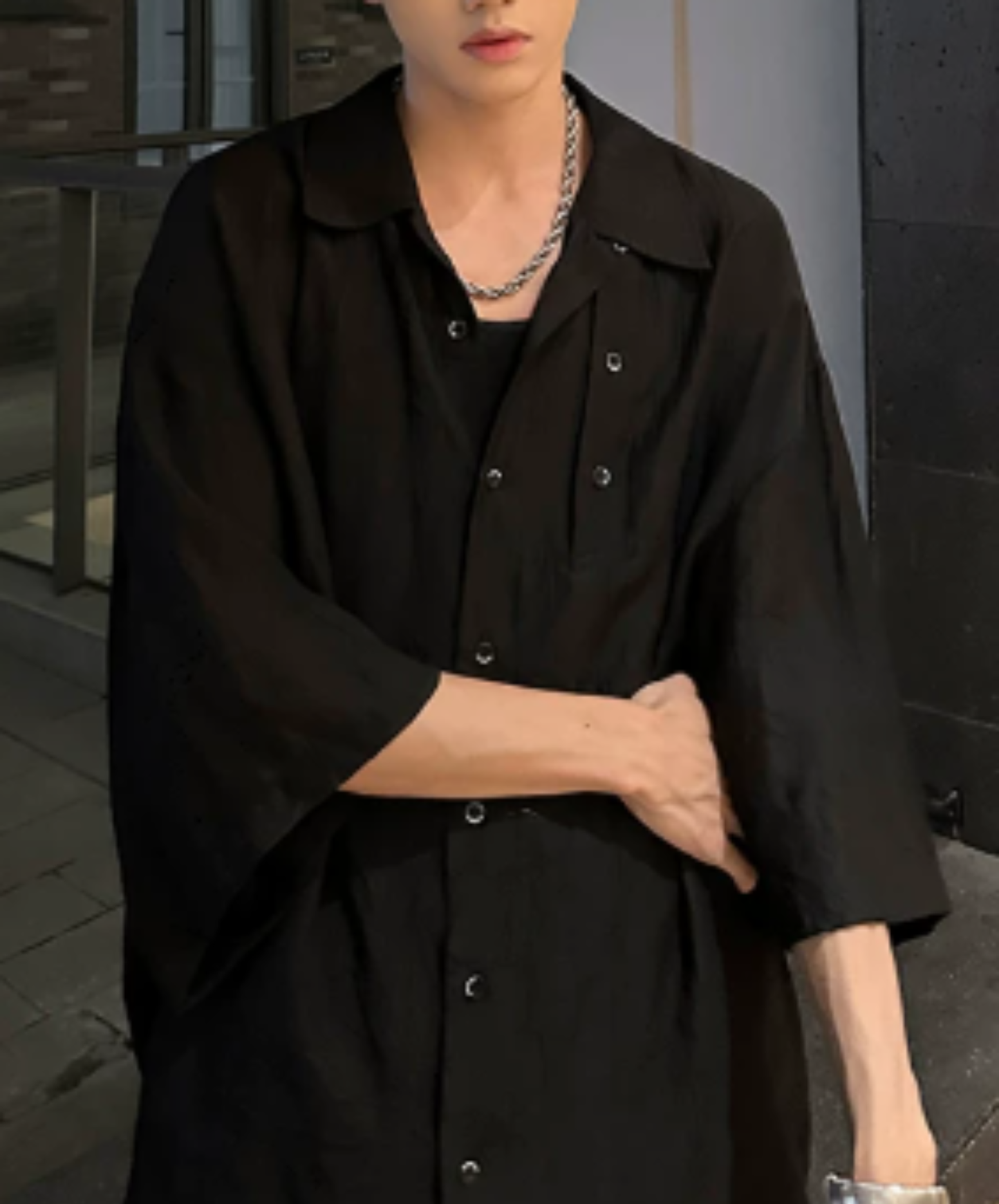 lightweight, silk-like, three-quarter sleeve shirt EN2953