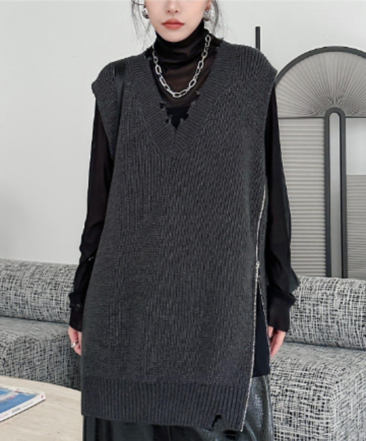 loose-fitting v-neck top side zips sweater EN3155