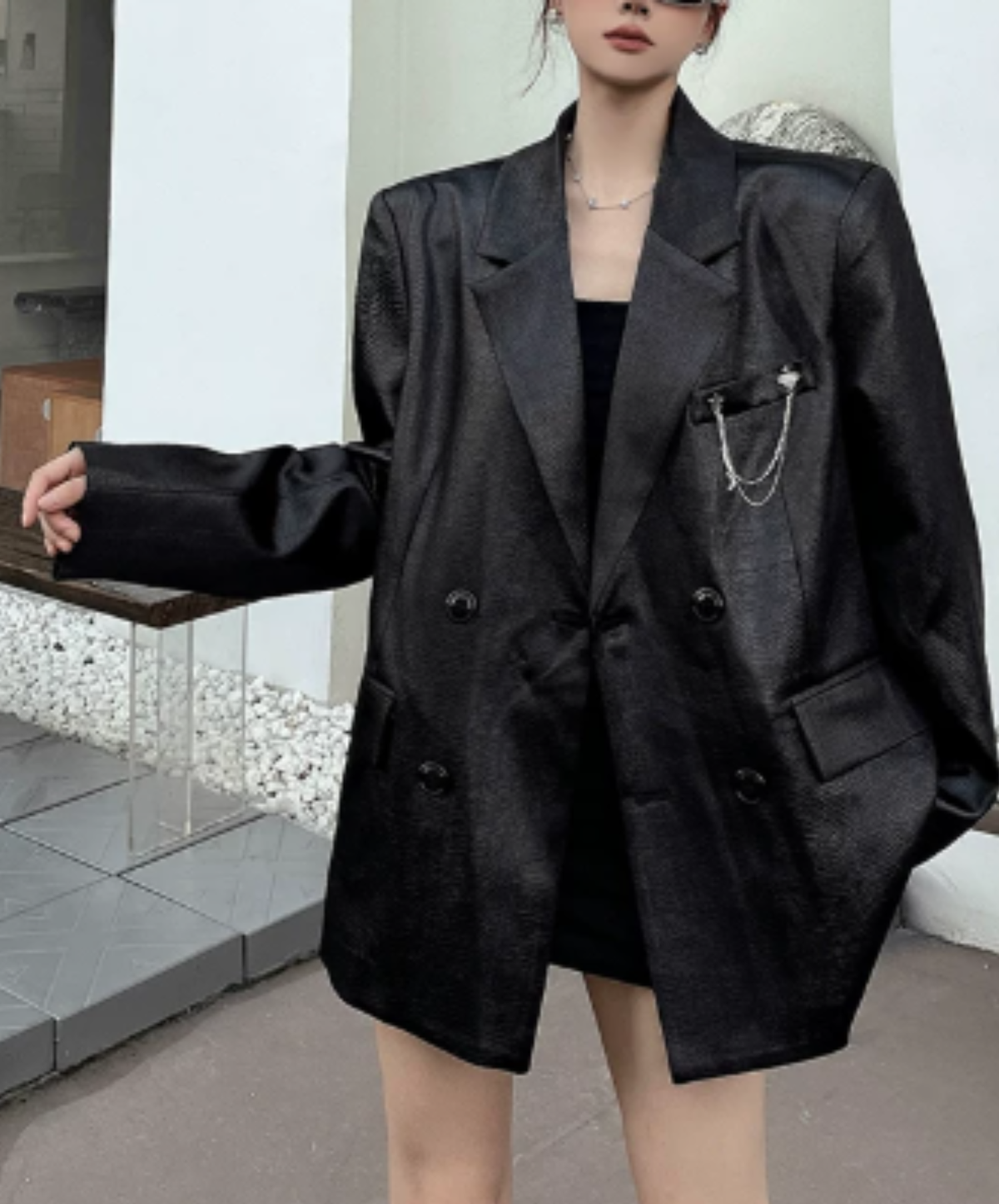 square silhouette chain embellishment jacket EN3199
