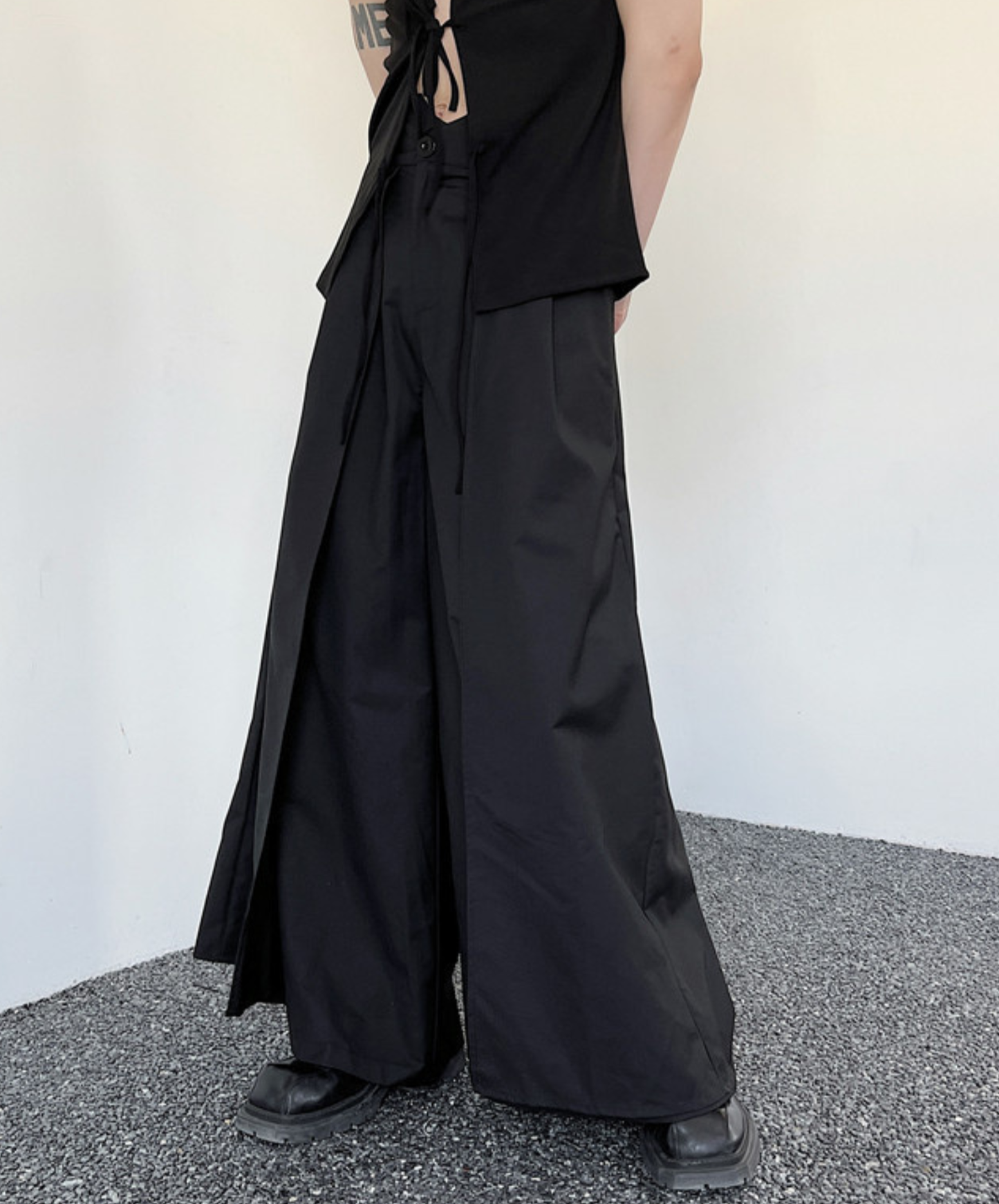 【style105】dark mode outfit set EN3059（vest + t-shirt + pants set）