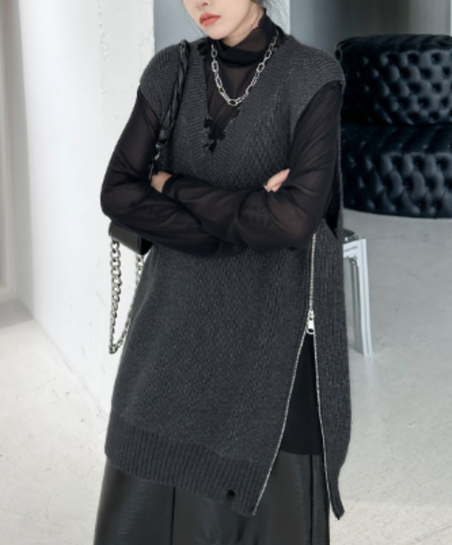 loose-fitting v-neck top side zips sweater EN3155
