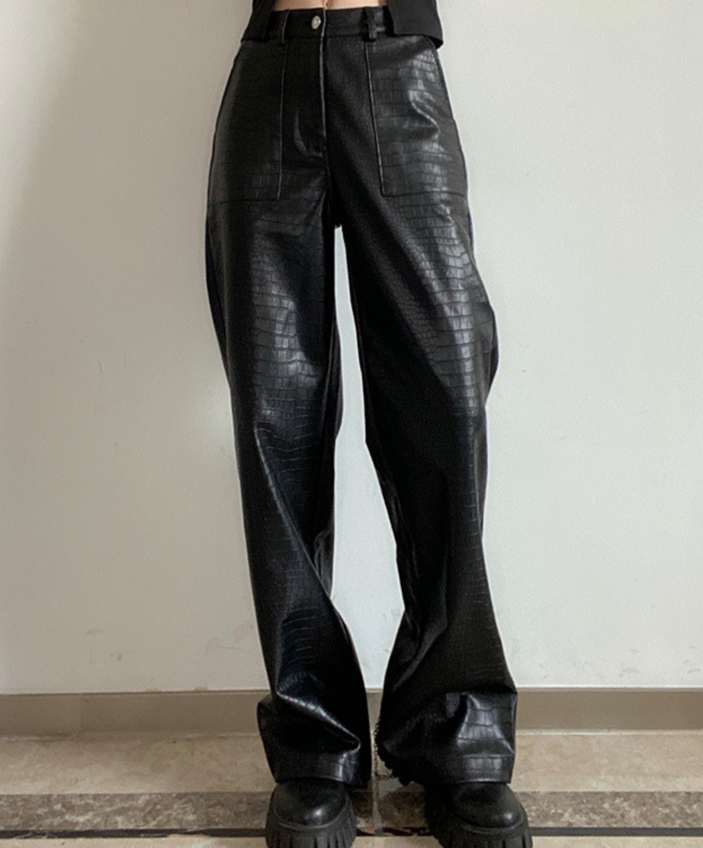 crocodile pattern leather pants EN1165