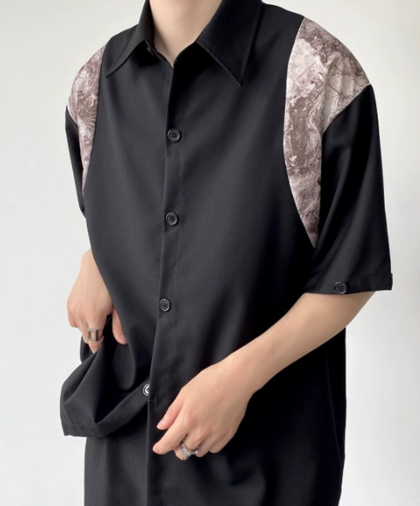 dark removable sleeves shirt EN1065