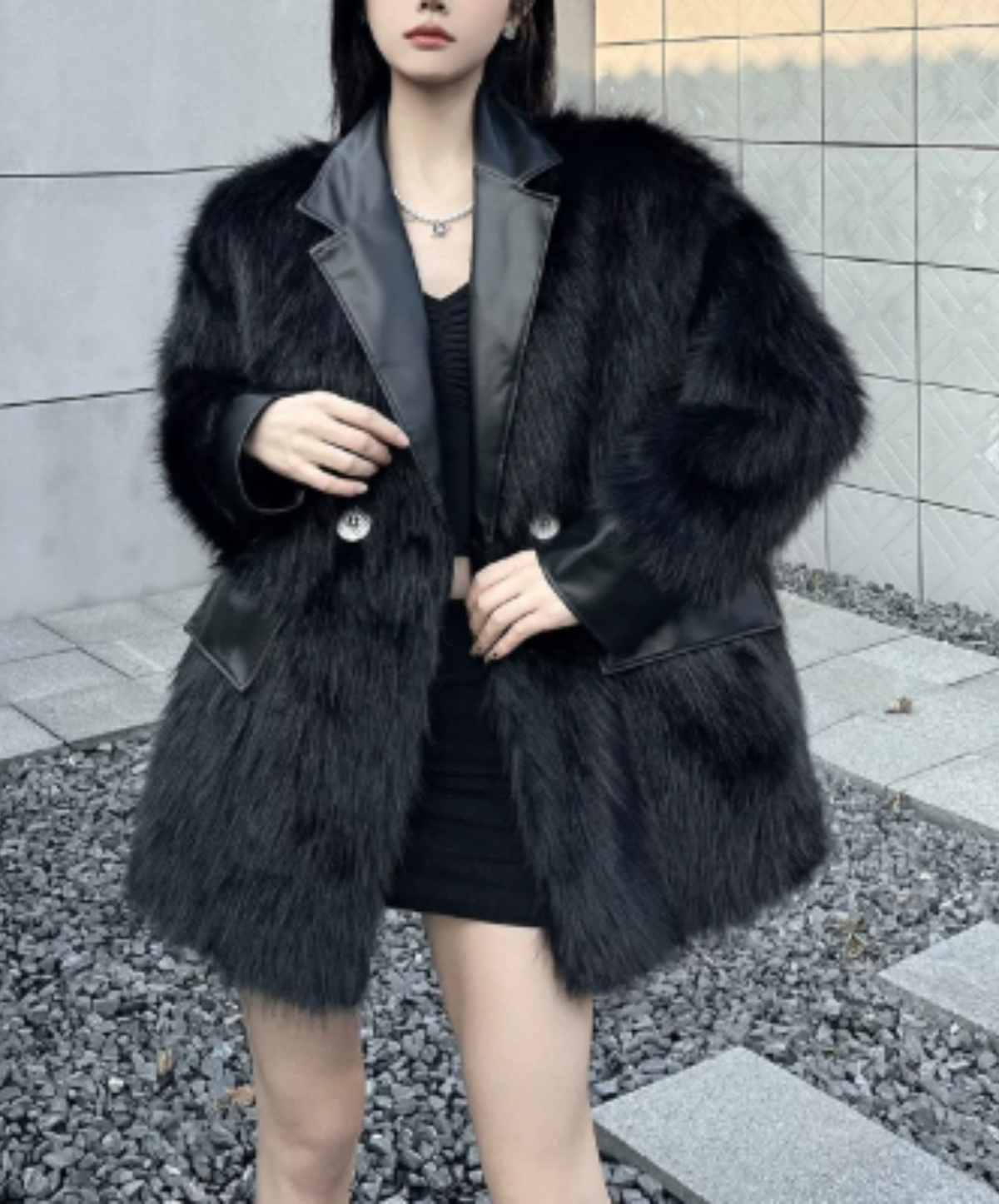 dark shaggy lapel mixed-material paneling jacket EN3188