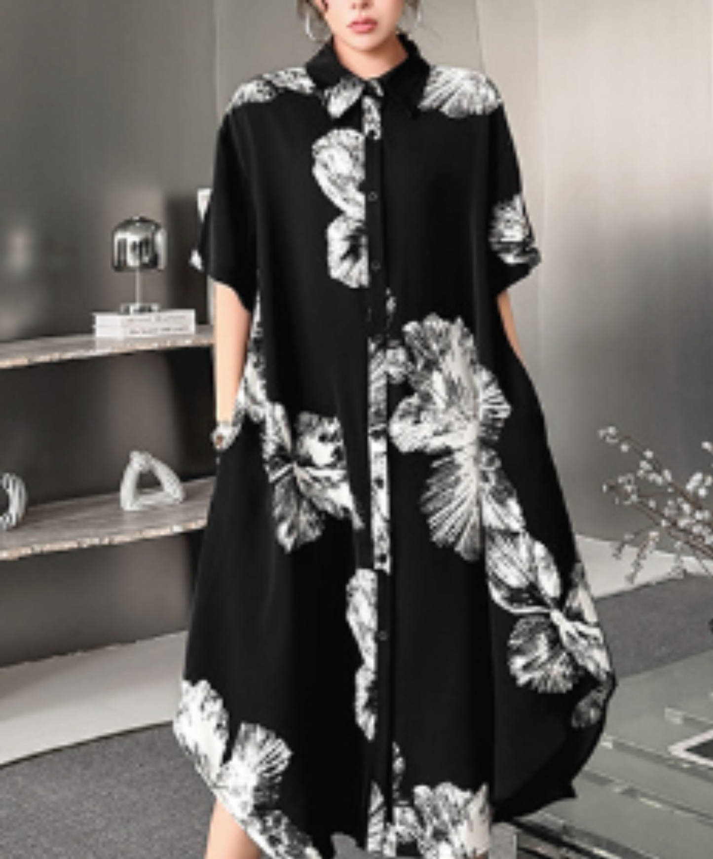 dark retro print relaxed fit long shirt EN2986