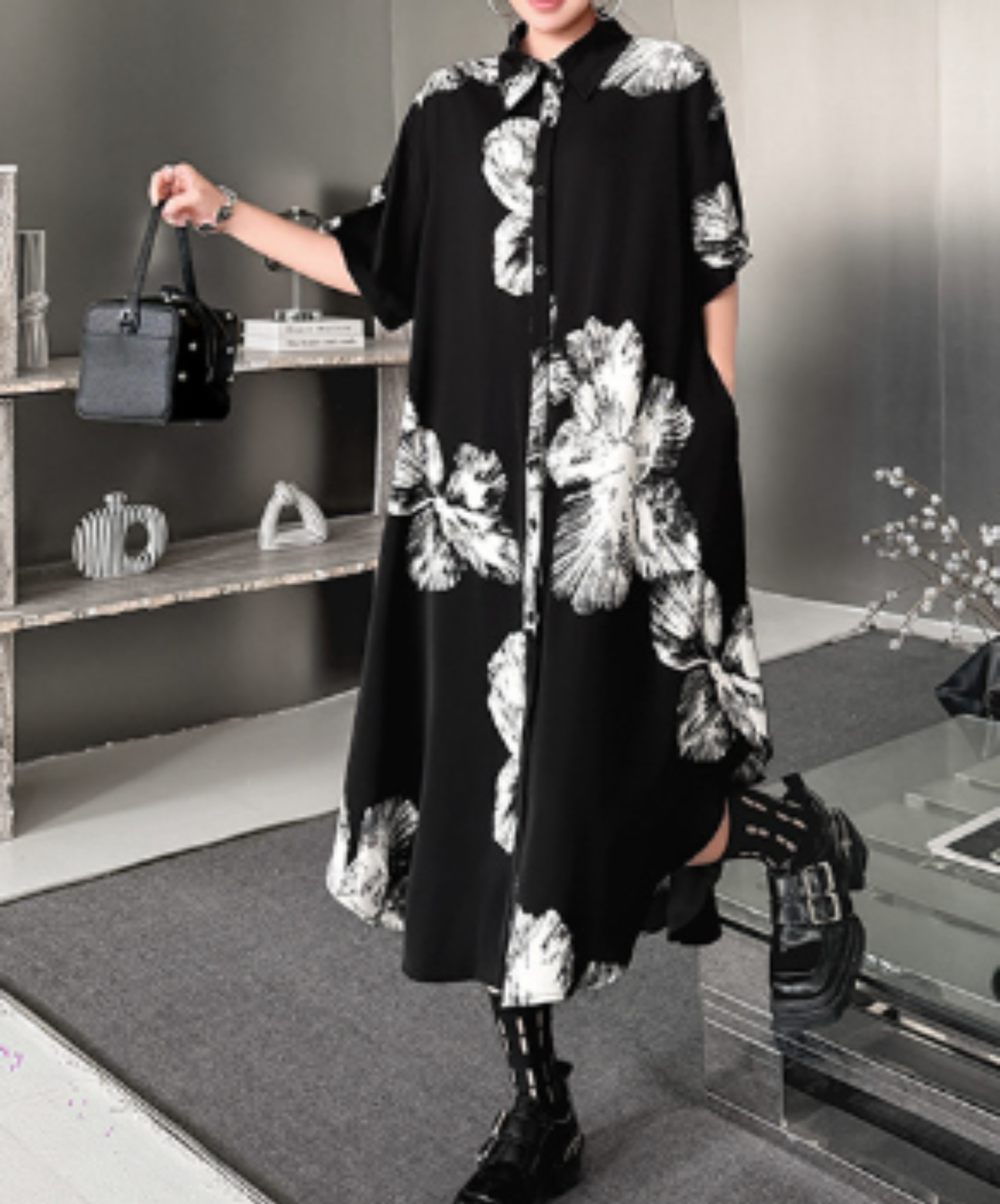 dark retro print relaxed fit long shirt EN2986