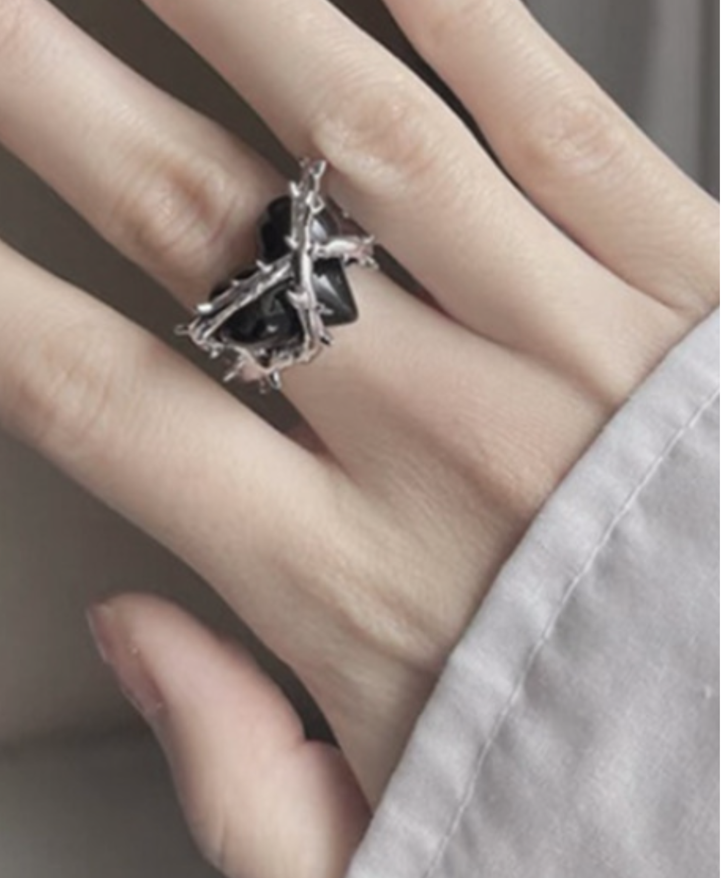 【style88】dark mode outfit set EN2679（shirt + pants + boots + ring set）