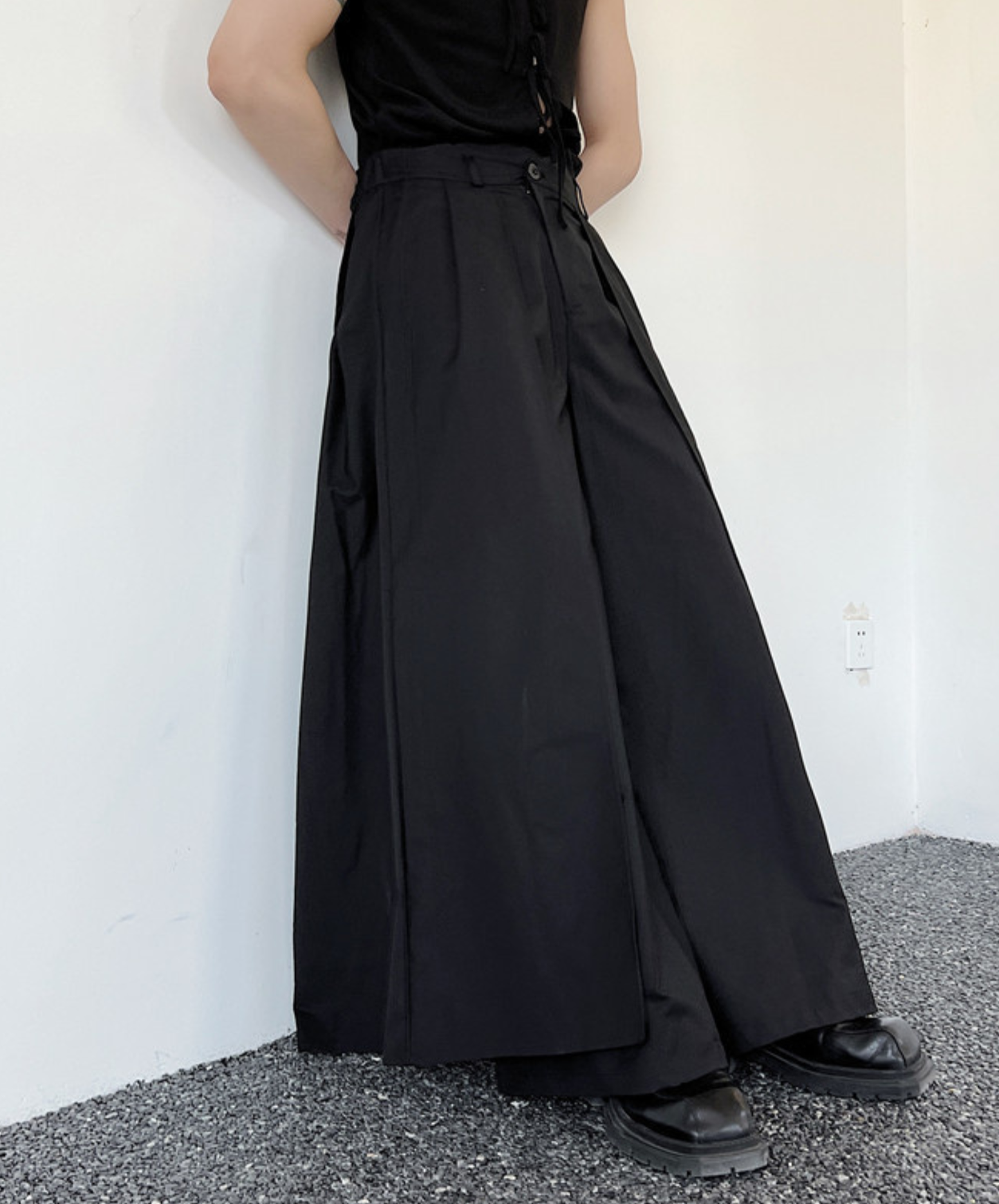【style105】dark mode outfit set EN3059（vest + t-shirt + pants set）